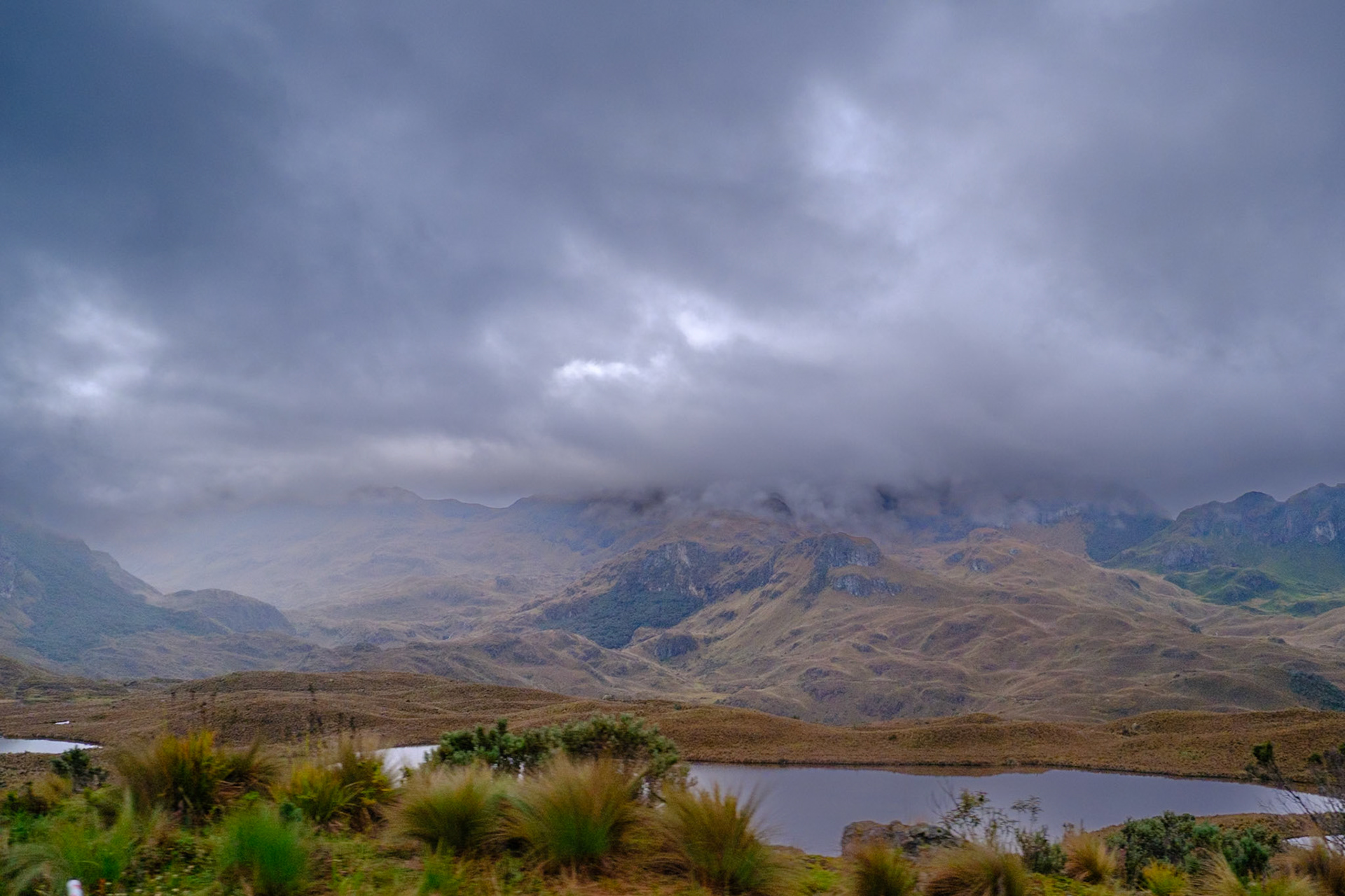 On the way to Cuenca from Tres Cruces
