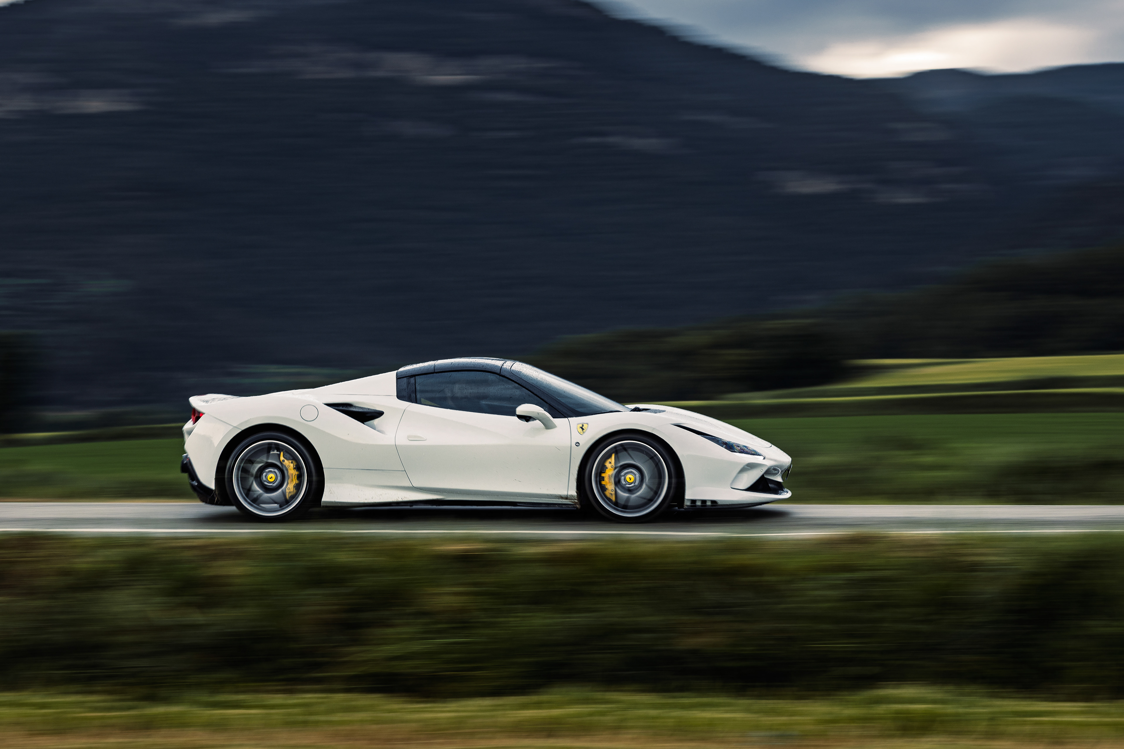 Ferrari F8 Spider - Commercial Project