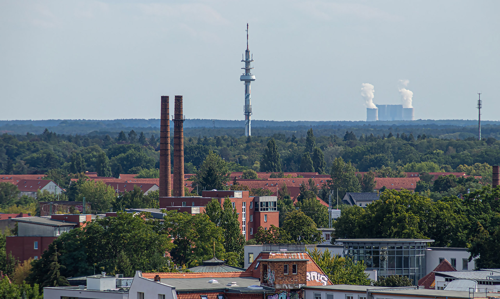 Telecommunication tower and Power plant Schwarze Pumpe