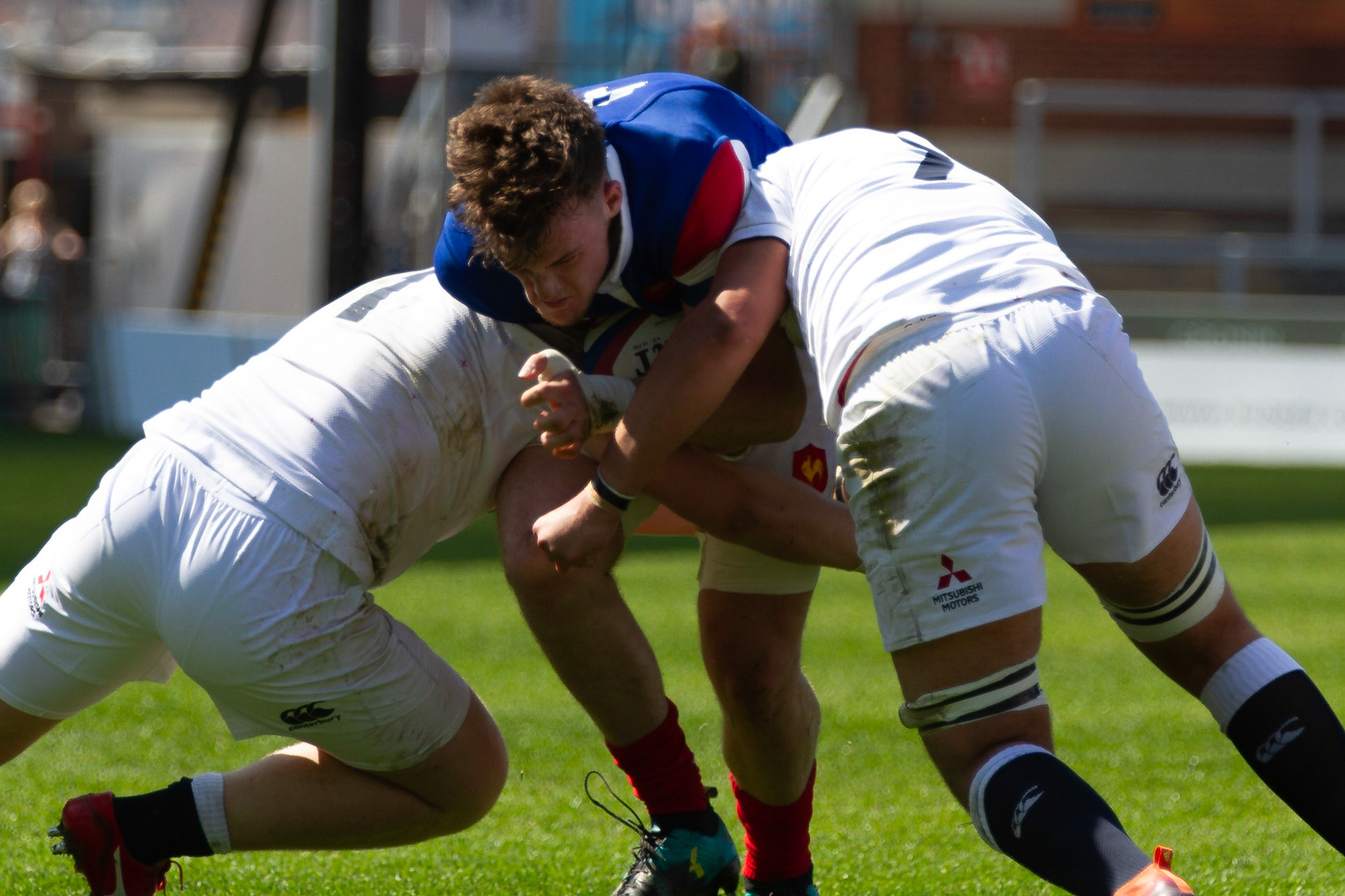 French flanker stoped by thorough tackloing from England pack in 6Nations U18 rugby April 2019