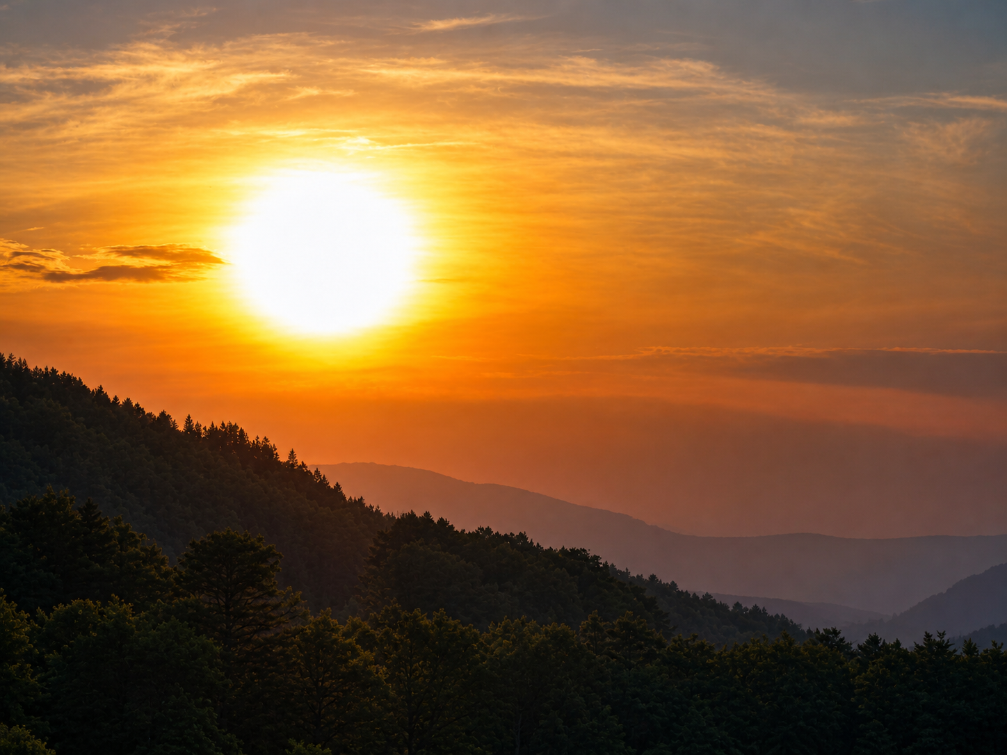 Sonnenuntergang – Klagenfurt, Kärnten, Austria