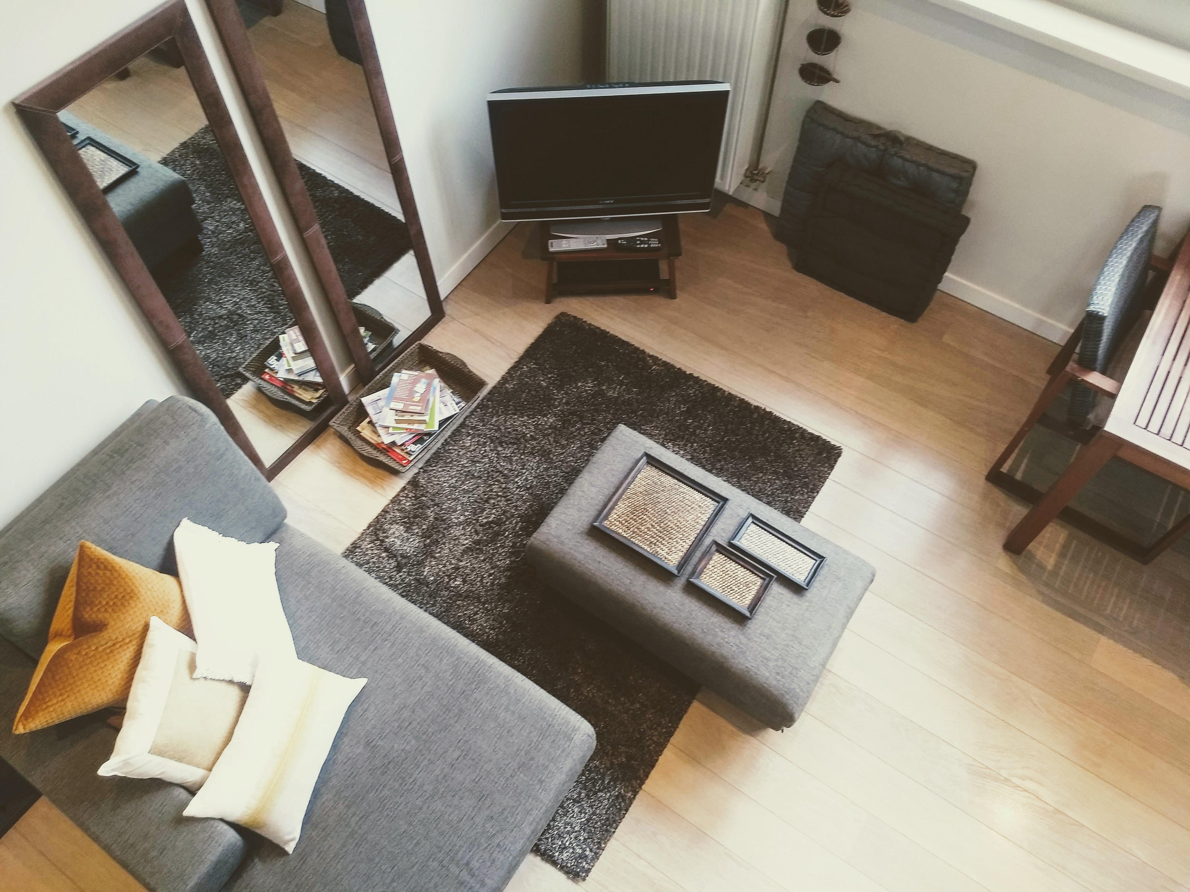 au 3ème étage sans ascenseur dans une maison de maître bruxelloise