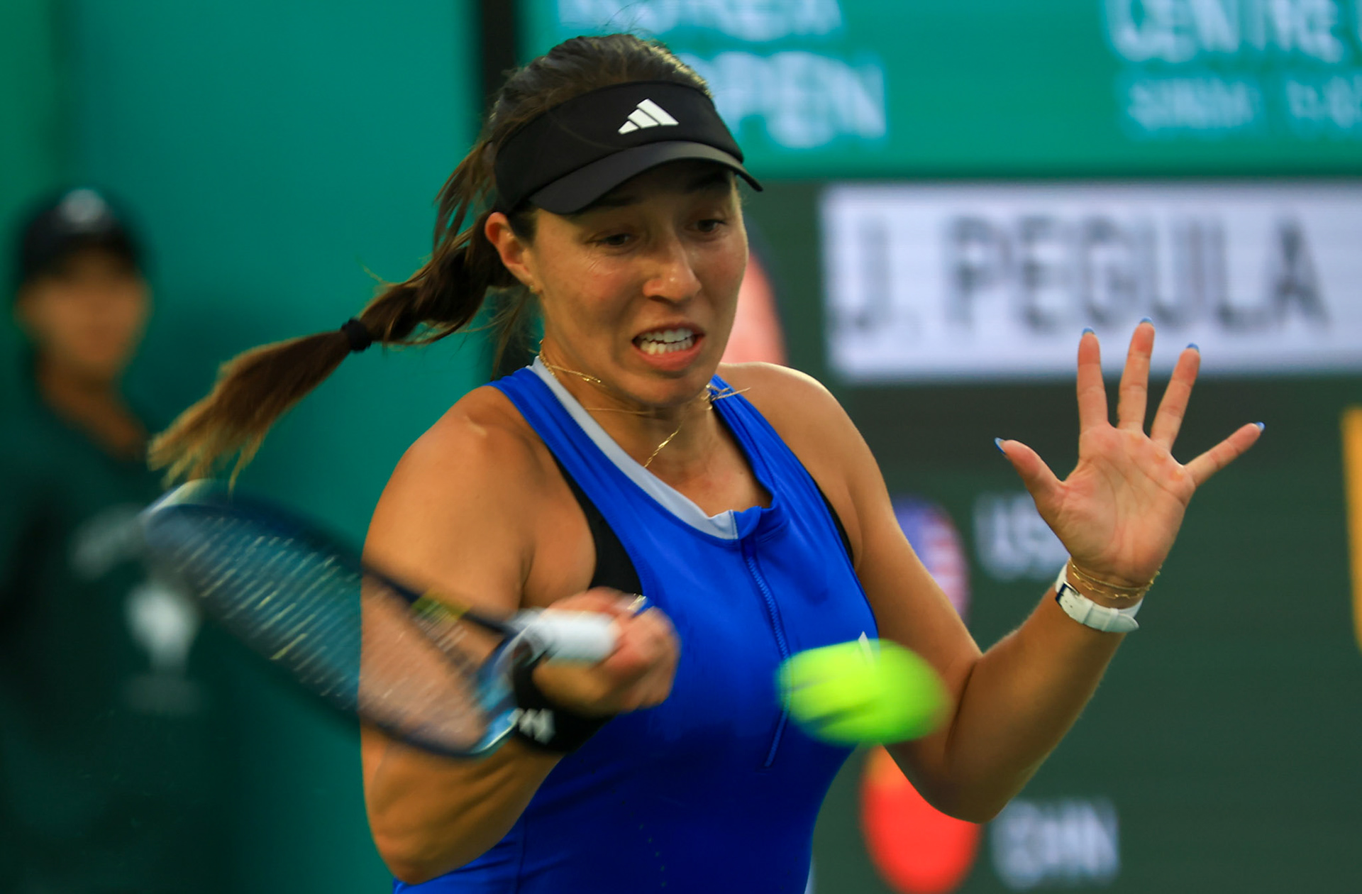 Jessica Pegula of the United States returns to Yue Yuan of China during their round of singles final match at the Hana Bank Korea Open Tennis Tournament at the Olympic Park Tennis Court in Seoul, South Korea, on October 15, 2023. Matrix Images / Lee Kitae