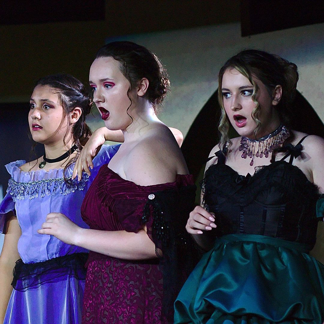 Step-Family (middle: mother, sides: Lucinda, Florina), Photo Credit: HAZEN TOBAR 