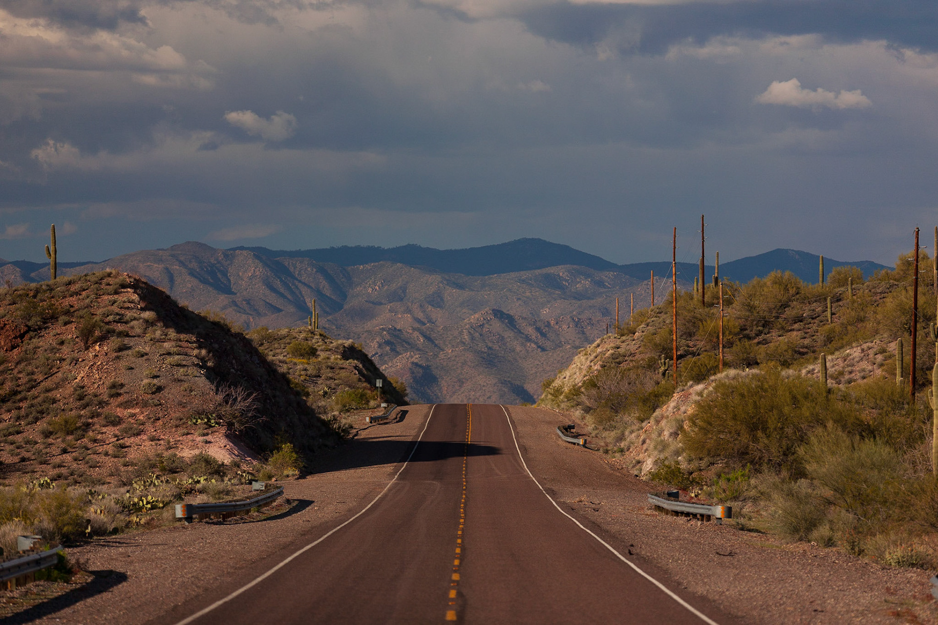 Road to somewhere, Arizona