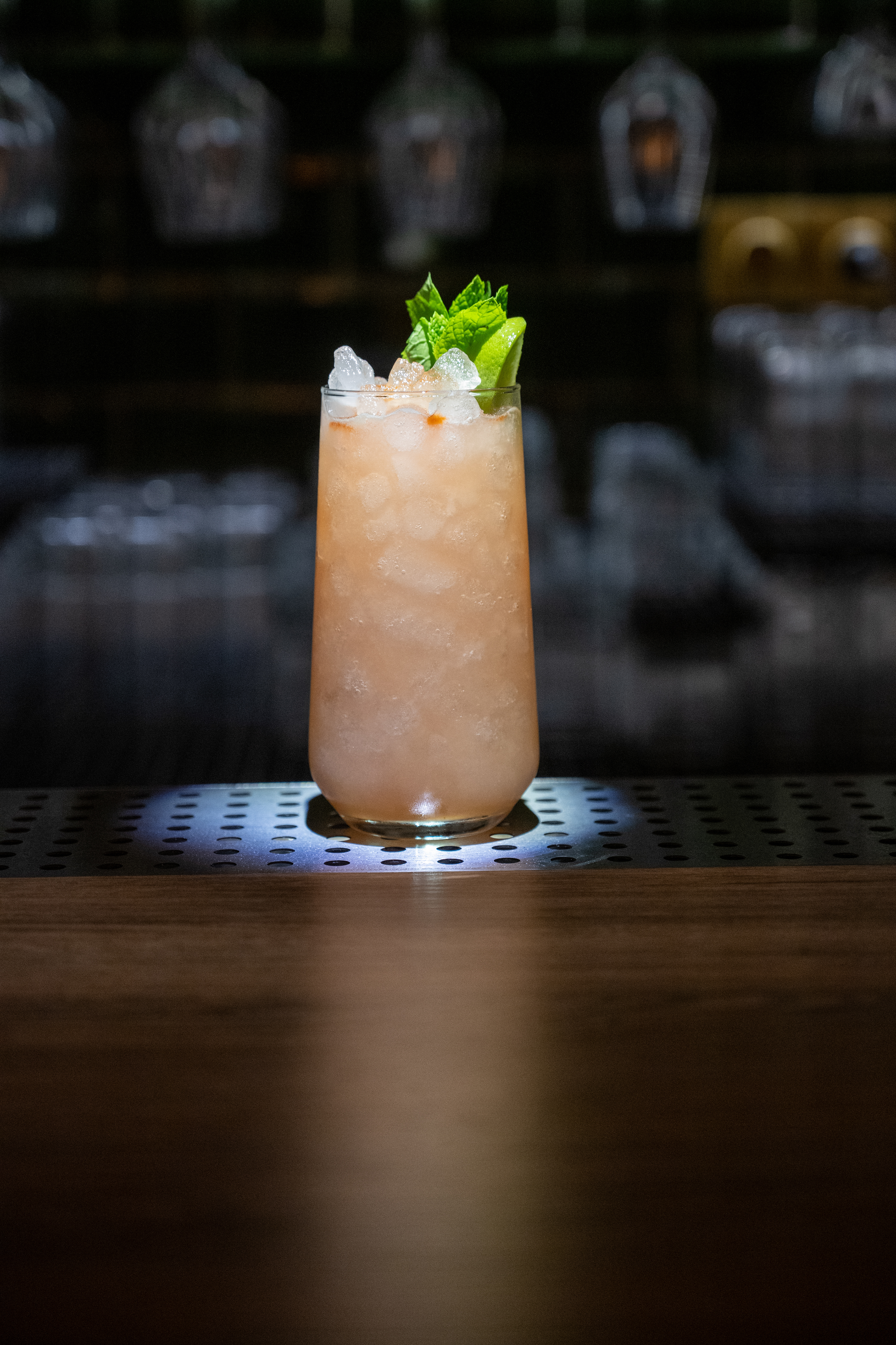 Photoshooting at Nyx The Bar