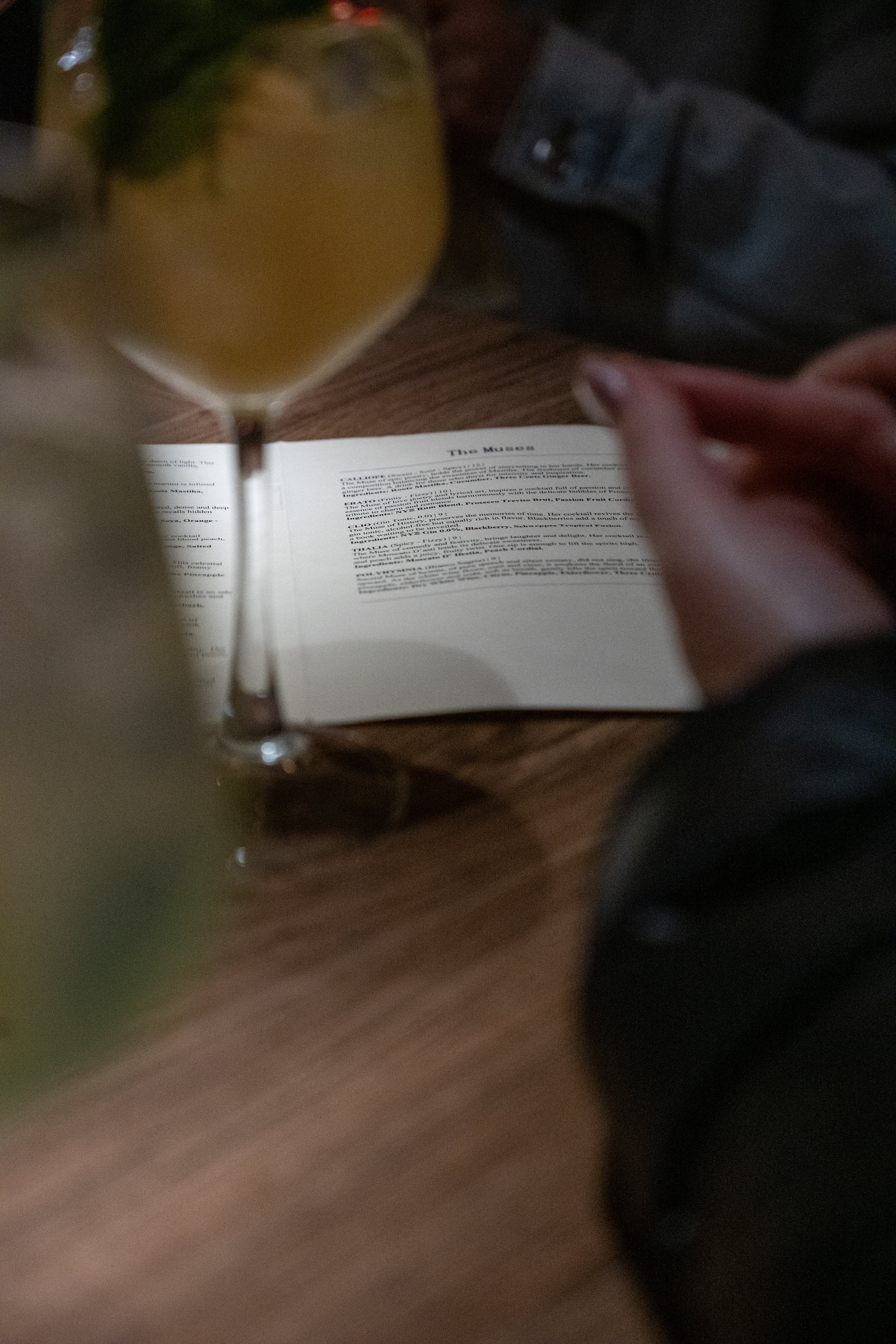 Photoshooting at Nyx The Bar