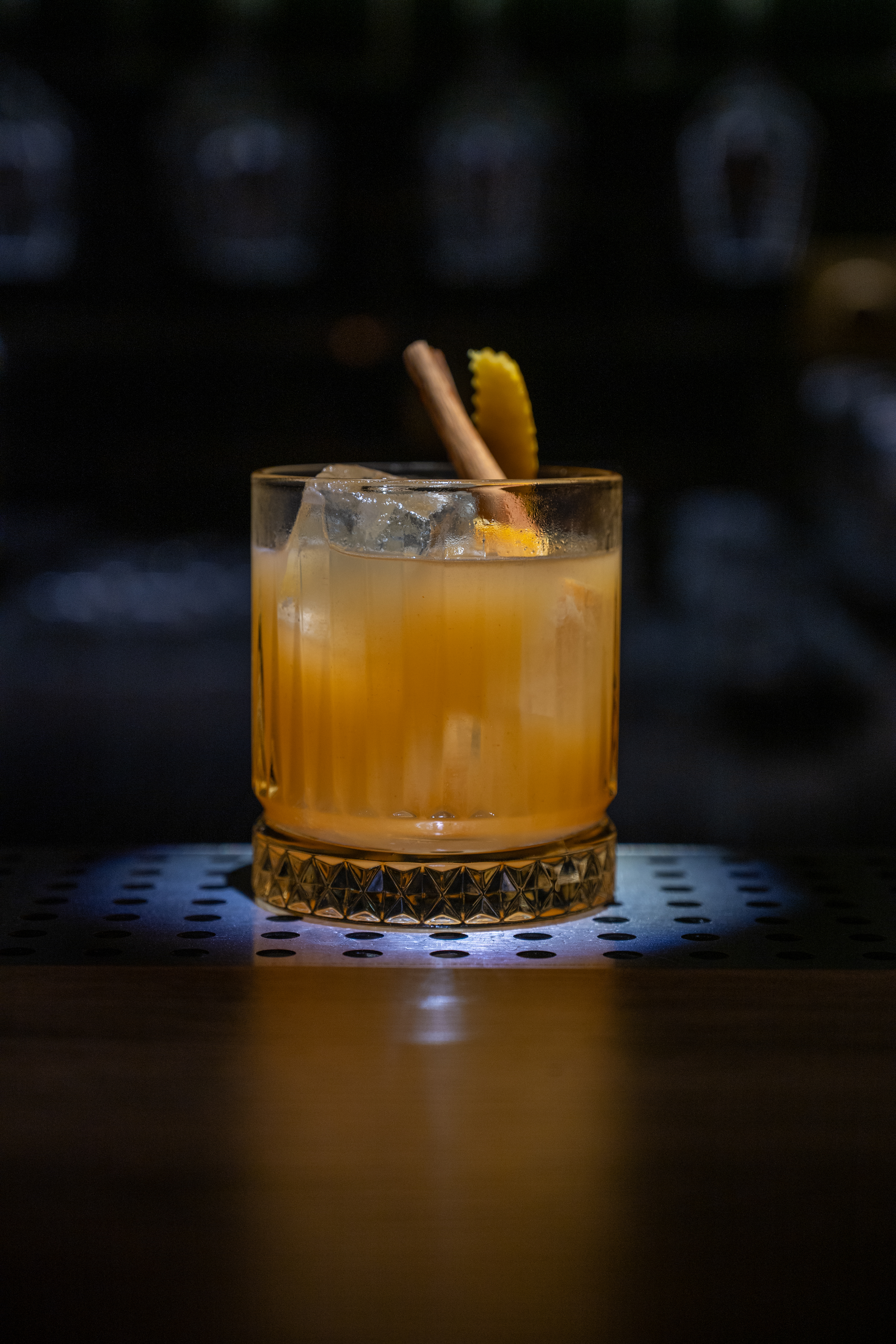 Photoshooting at Nyx The Bar