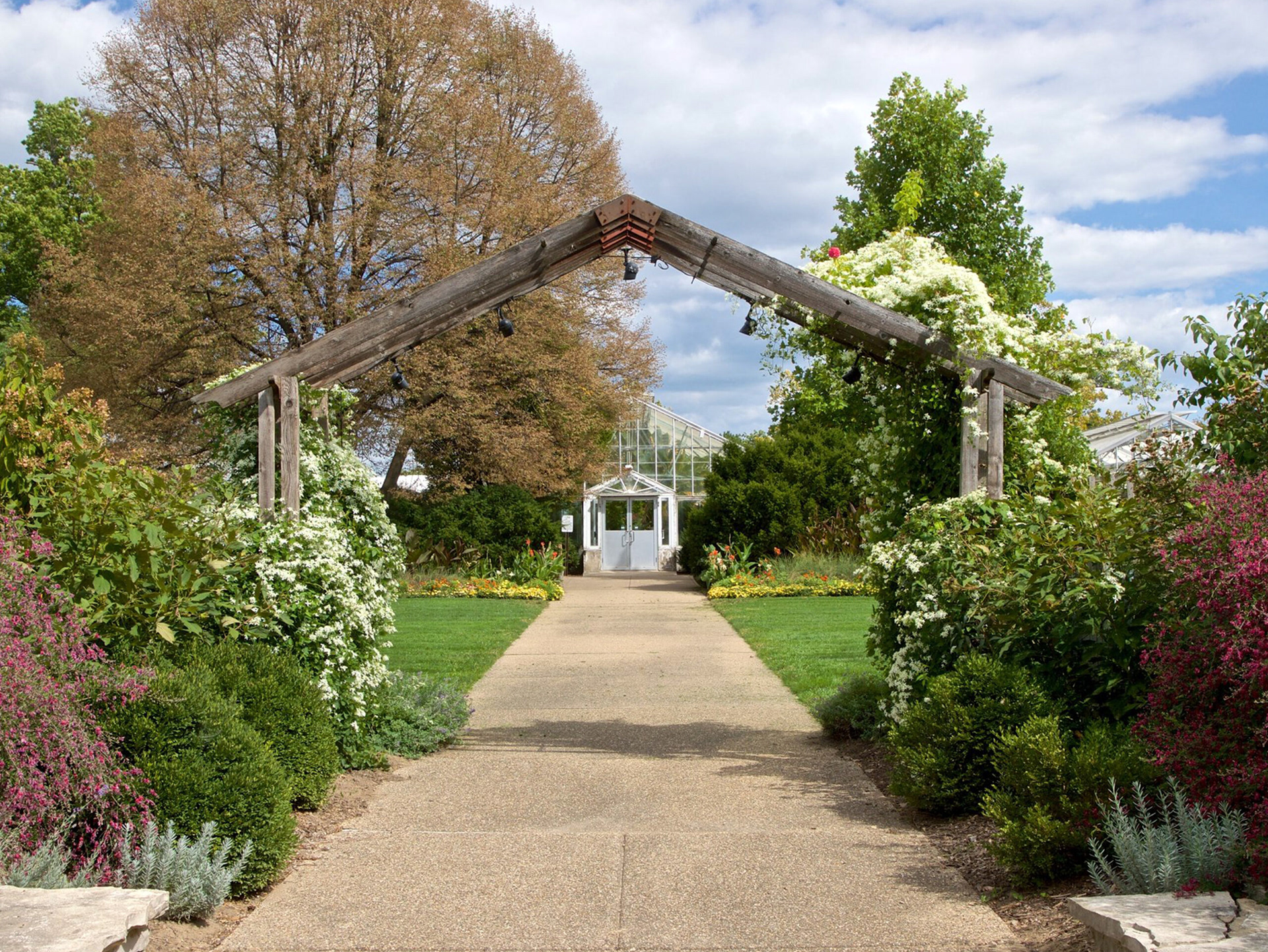 Luthy Botanical Garden