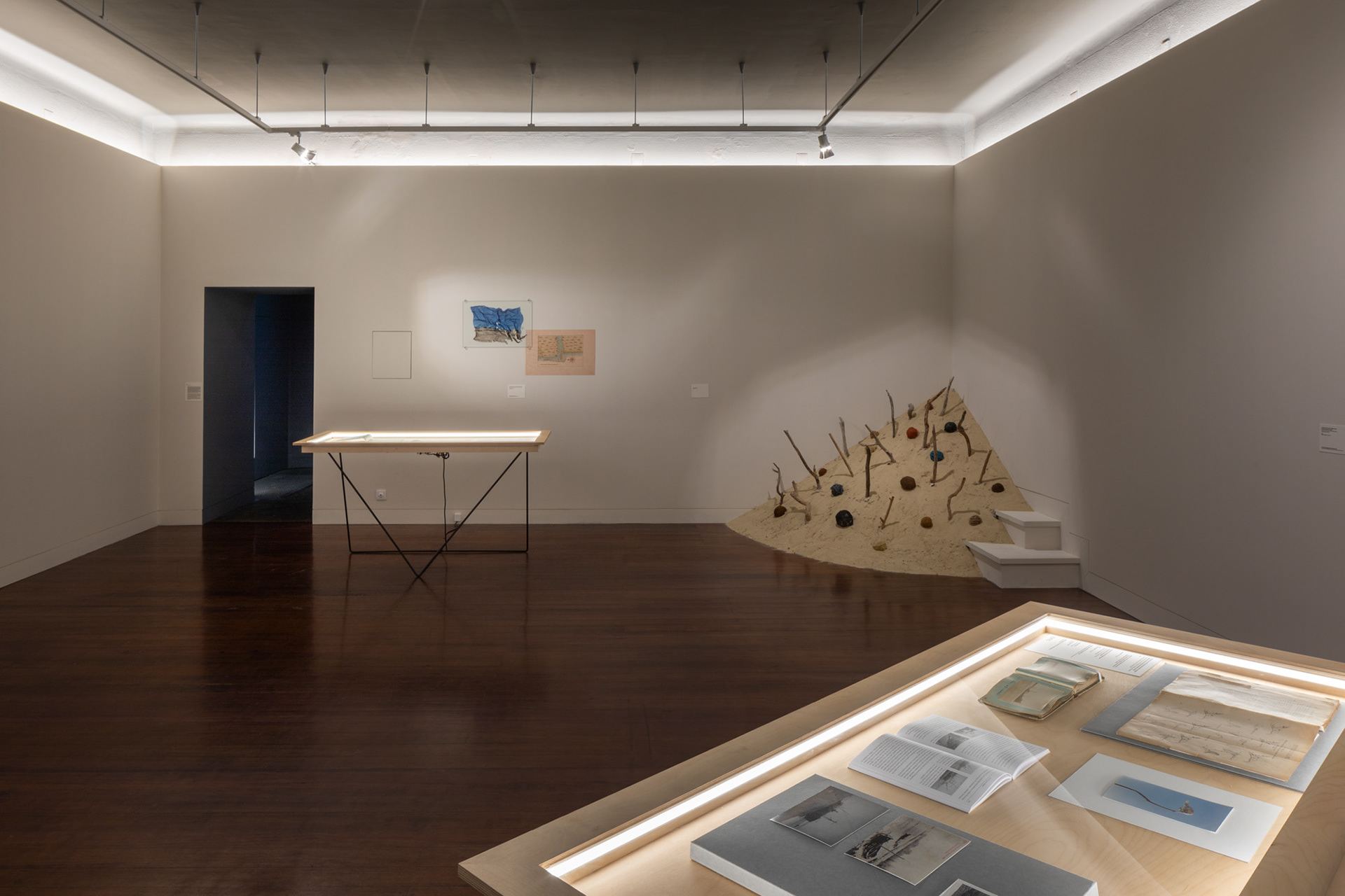  EXHIBITION: Apagar A Linha: Entre Terra E Água, Porto, Portugal