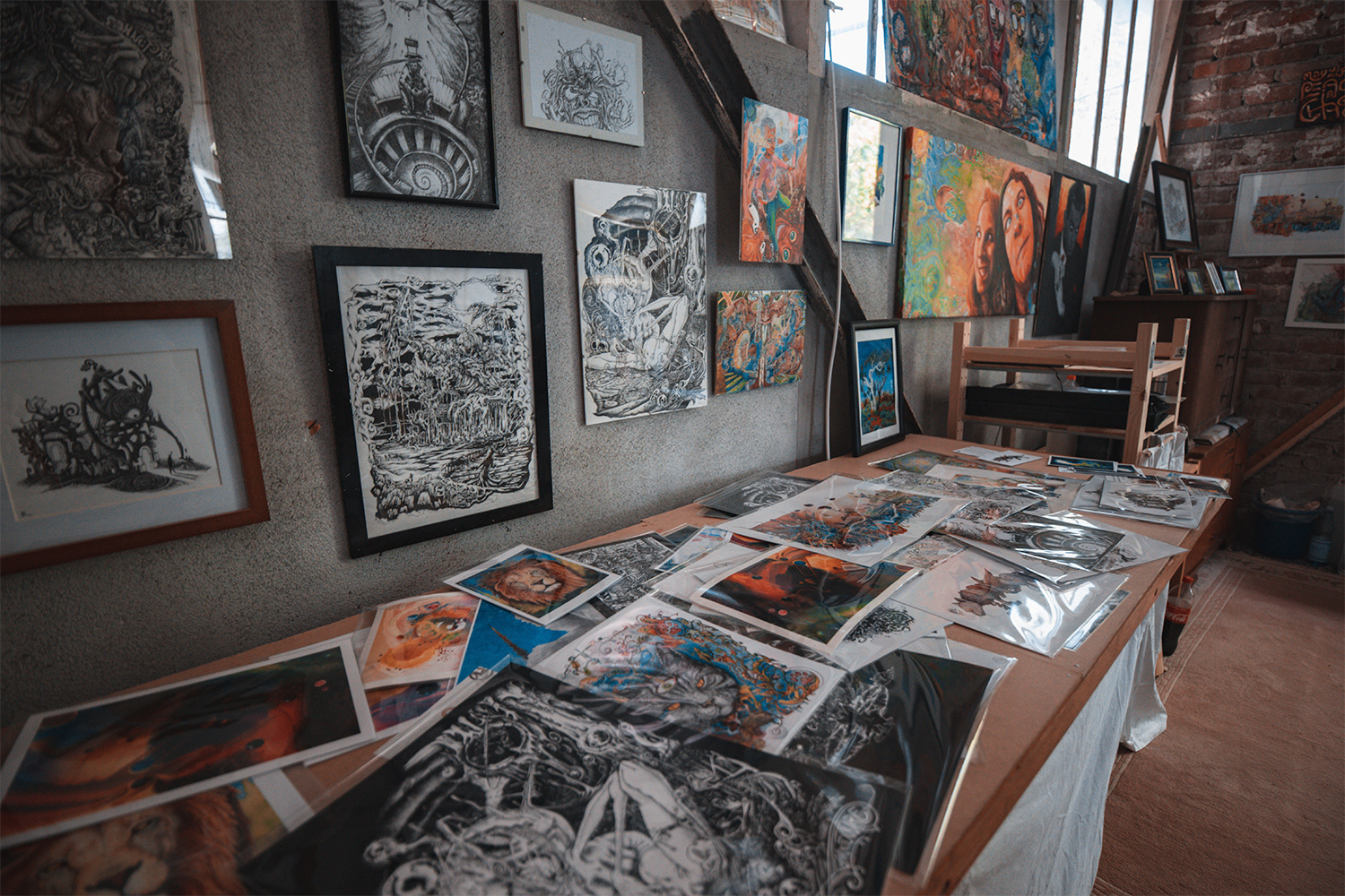 Kunstdrucke auf dem Wühltisch, Ausstellung im Atelier Jannis Winckler, Kalkwerk Festival 2022