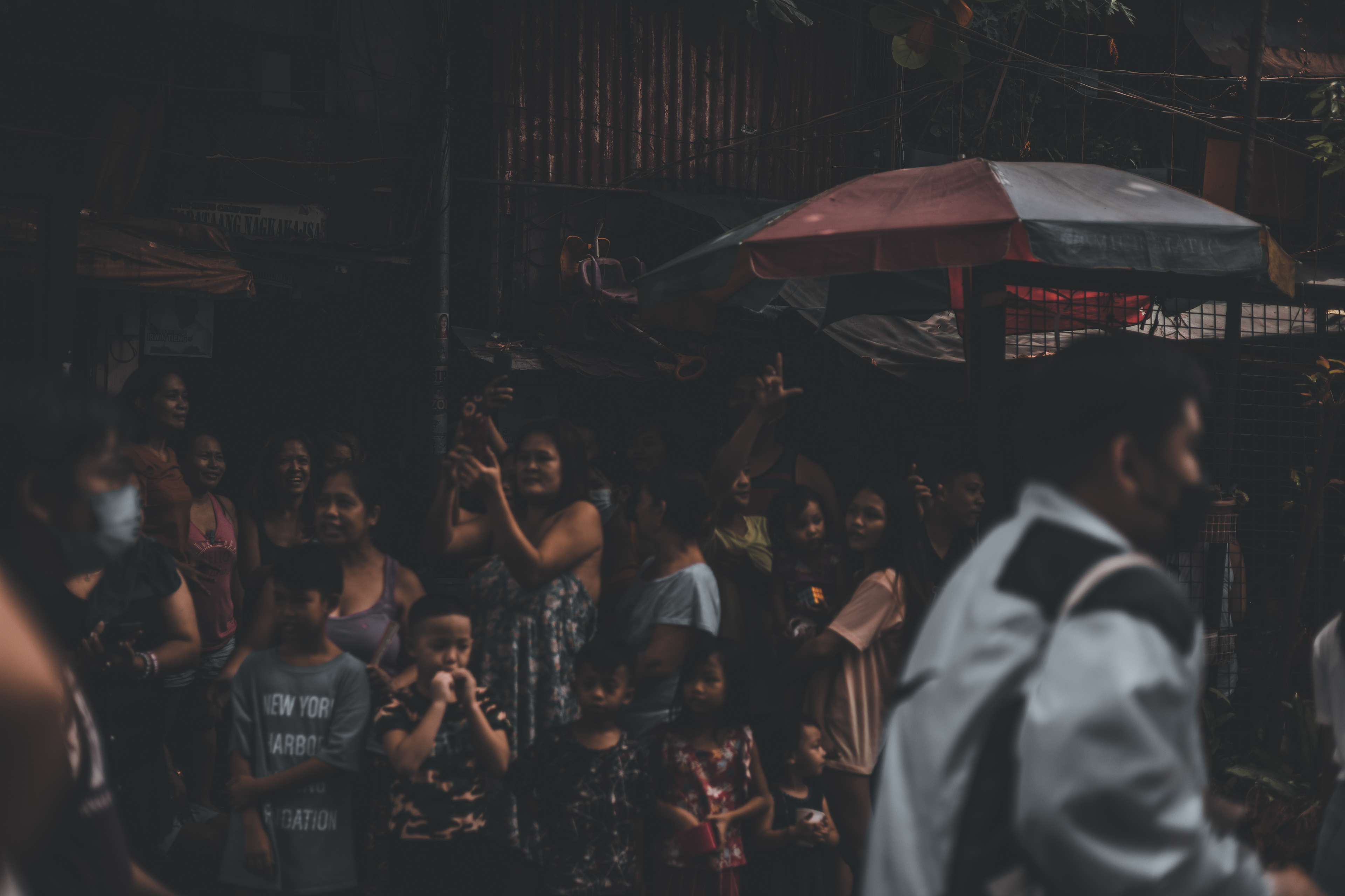 ISO 100 f / 1.8 1/800