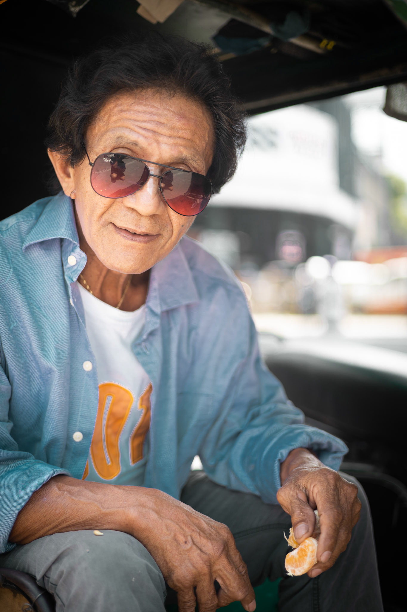 BIKER | Natural Framing | Canon EOS RP 50mm F 1.8 STM | ISO 100 f / 1.8 1/400 sec