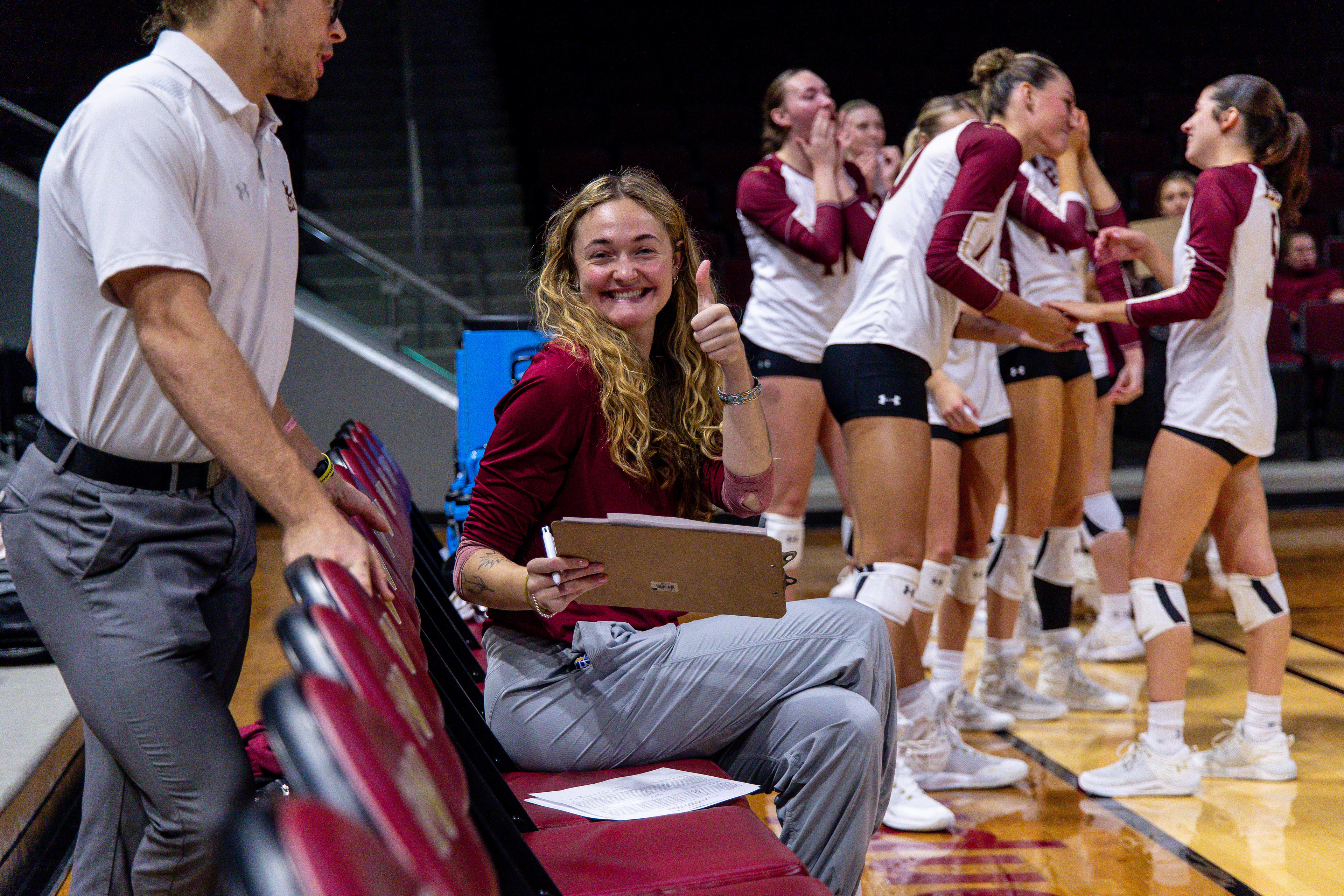 Presly Austin gives a thumbs up on the sideline during Elon’s match against North Carolina Central on Sept. 10, 2023. Photo by Ashlee Brackett.