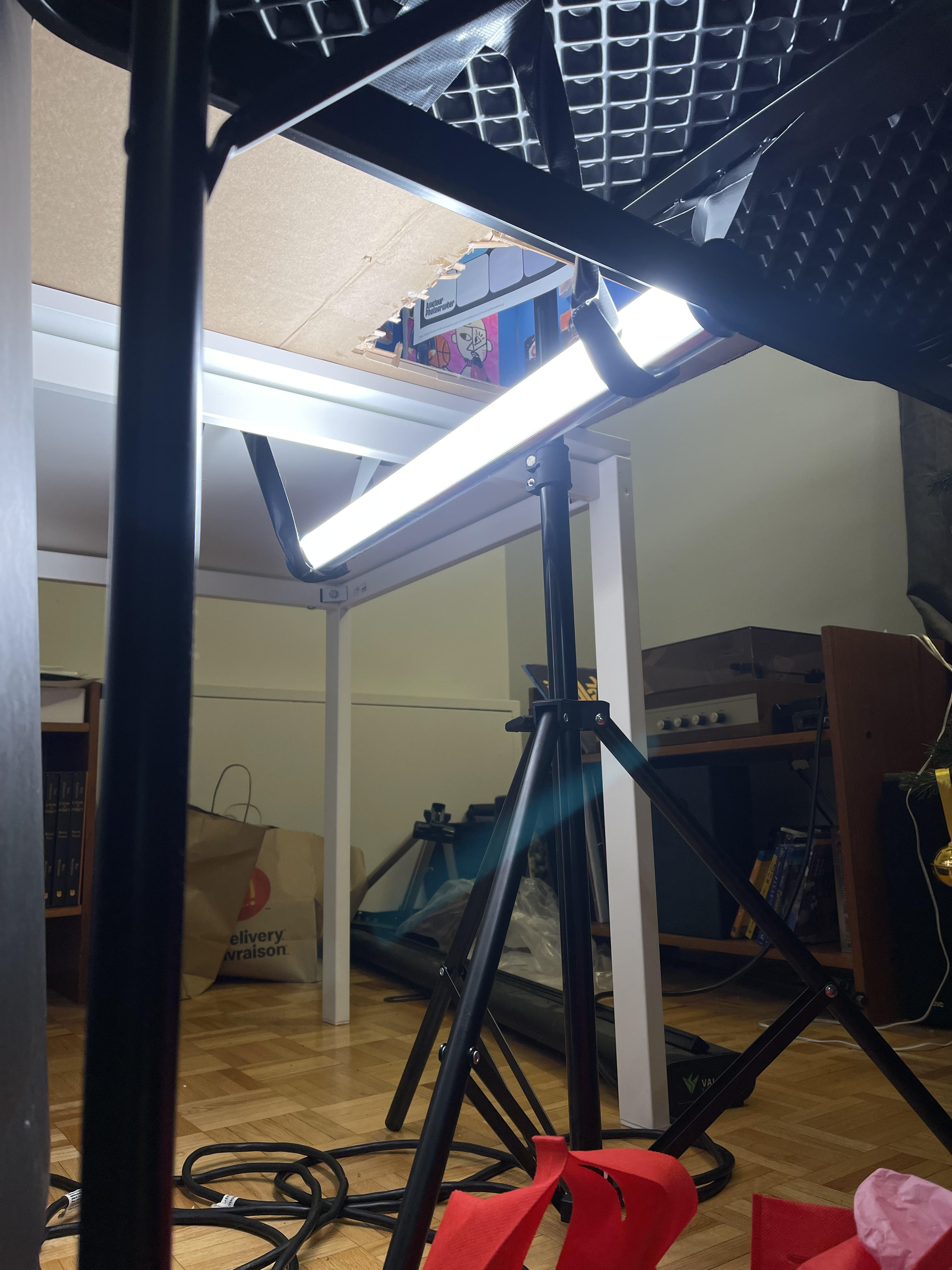 Lighting from underneat was provided with the help of a spare Sokani tube light and copious amounts of Gorilla Tape.