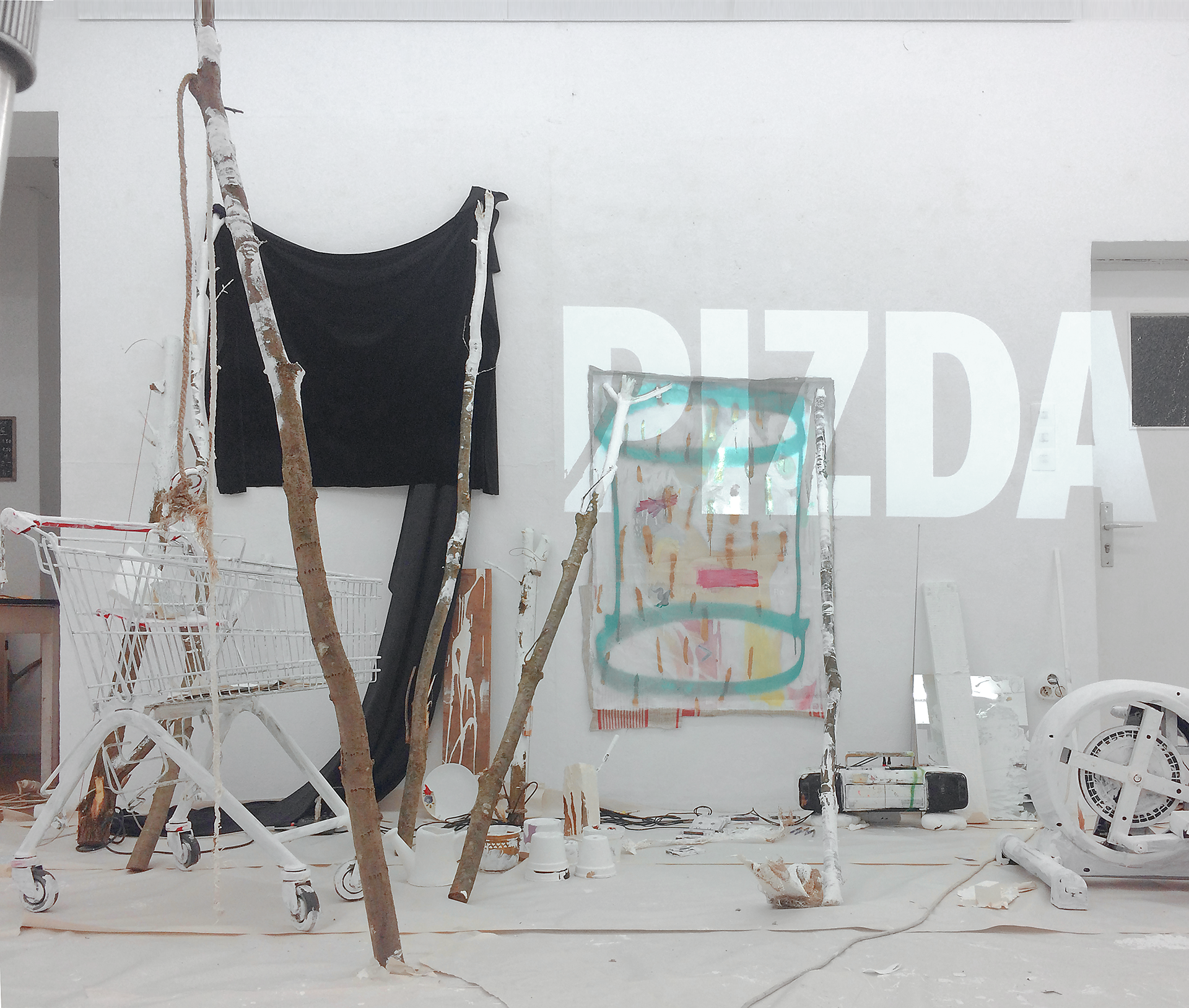 Tidy Room, performative installation, Poly Gallery, Karlsruhe, DE, 2017