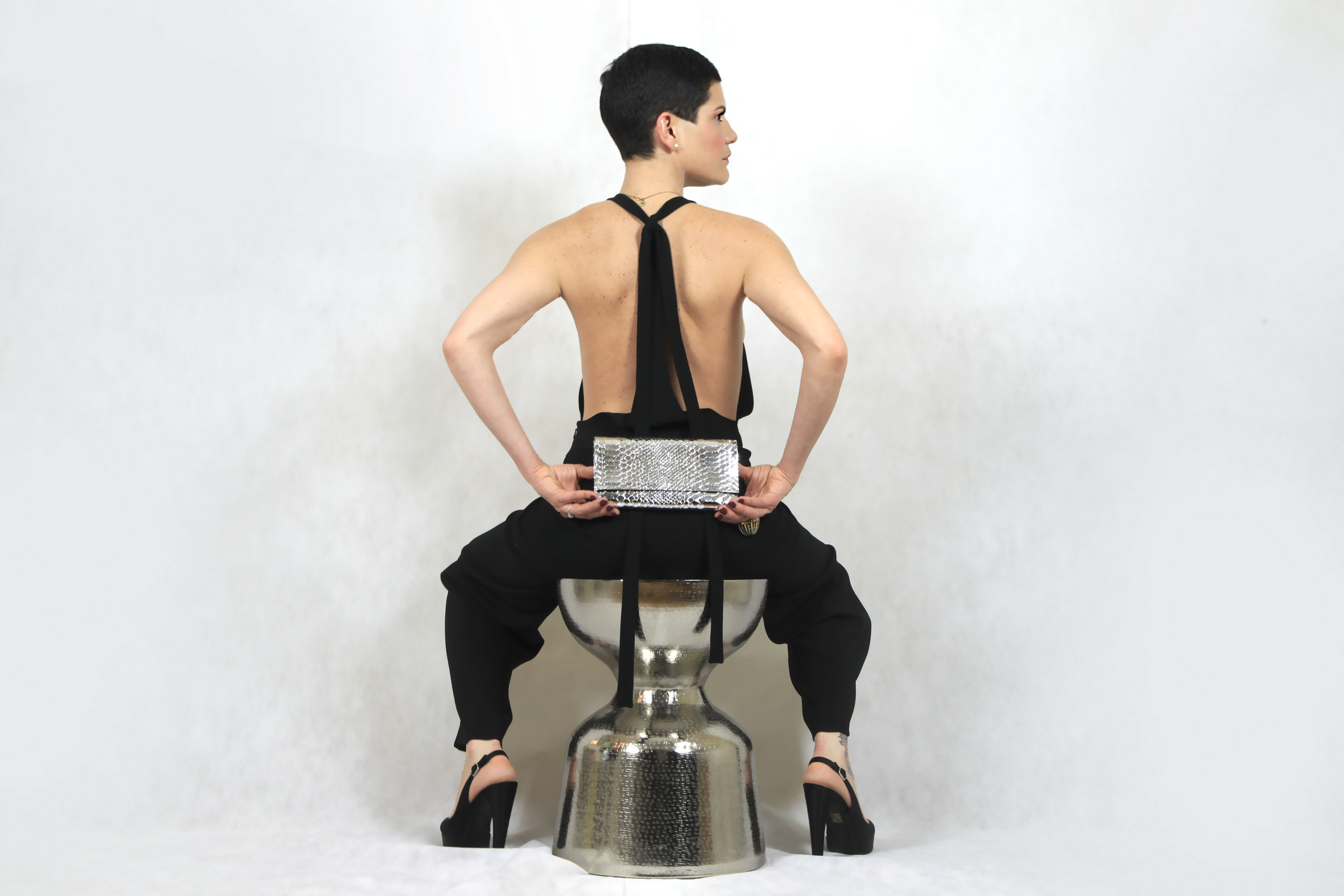 Laura Ratchev model for PECBEG borse