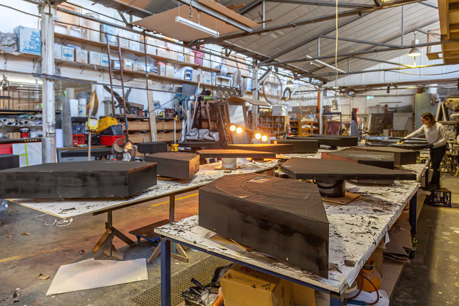 Custom fabrication studio - di emme creative solutions