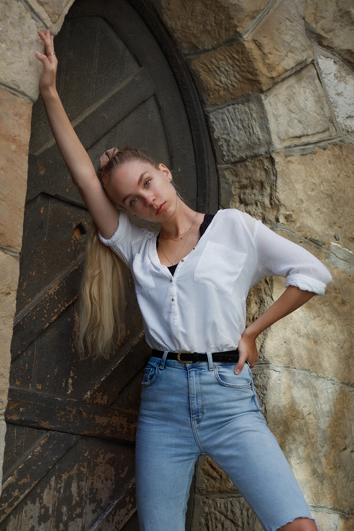 Portrait & Lifestyle Photo Shoot in Budapest, Hungary | Tulip Sujeera Photography - The Budapest Photographer
