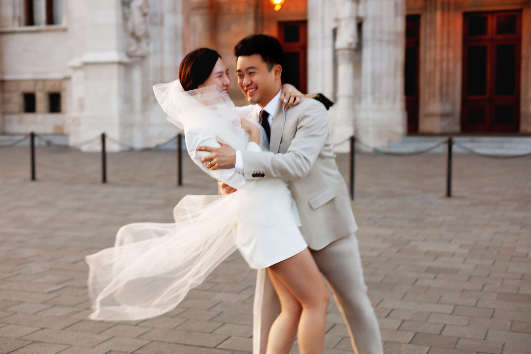Tulip Sujeera Photography - Pre Wedding Photo Shoot in Budapest, Hungary