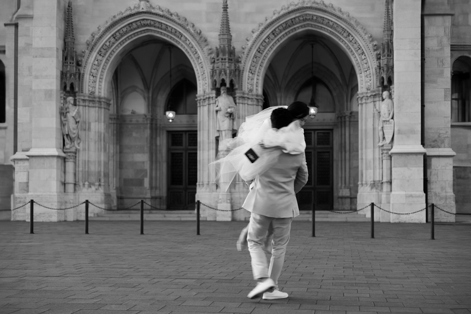 Tulip Sujeera Photography - Pre Wedding Photo Shoot in Budapest, Hungary