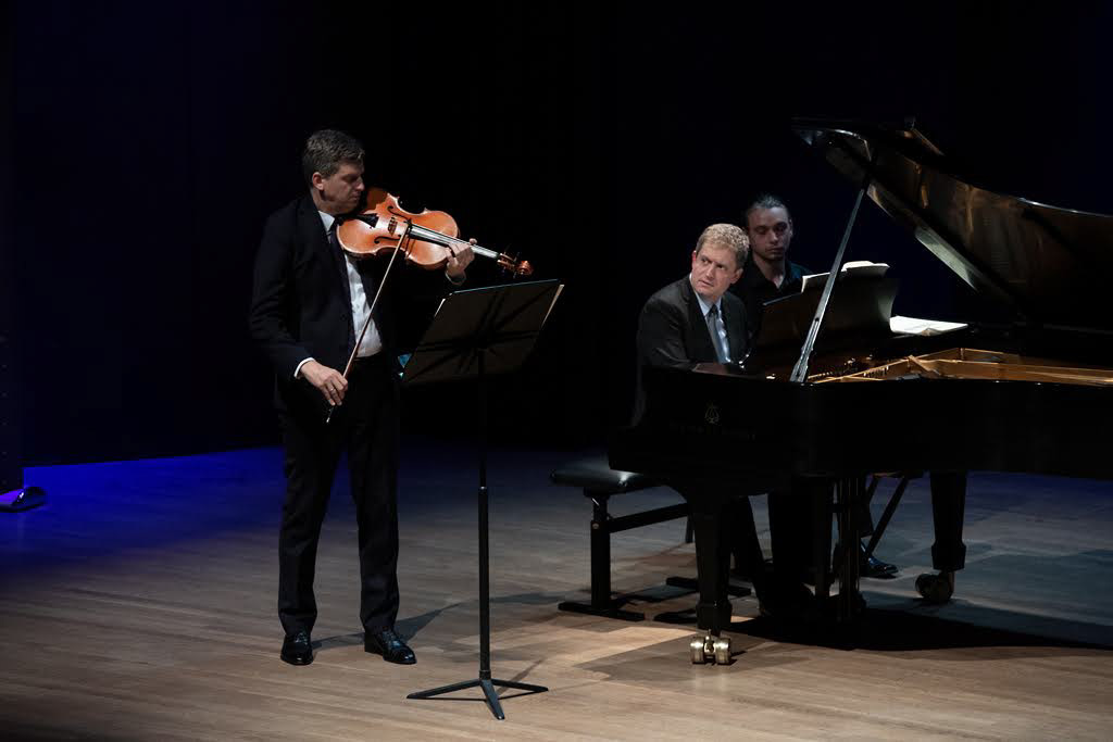James Ehnes & Andrew Armstrong