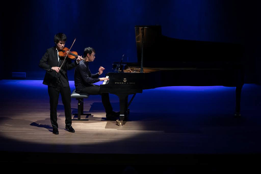 Kevin Zhu & Philip Chiu
