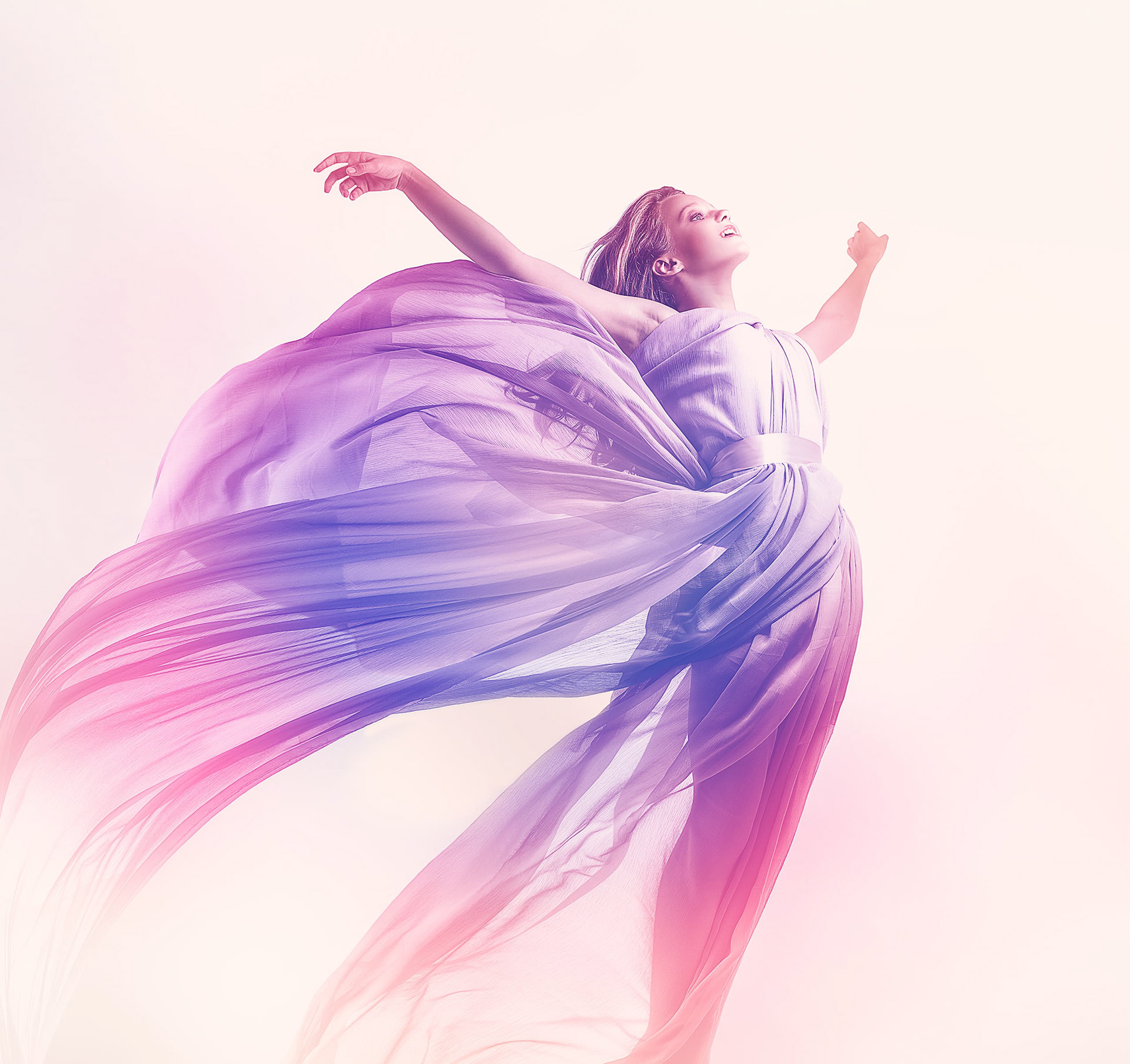 Ascension / 飛天 by Masaki Hirokawa / 廣川政樹