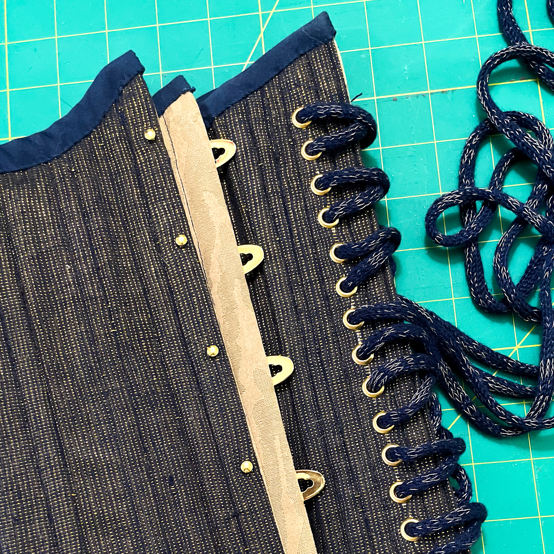 wizard corset 2024