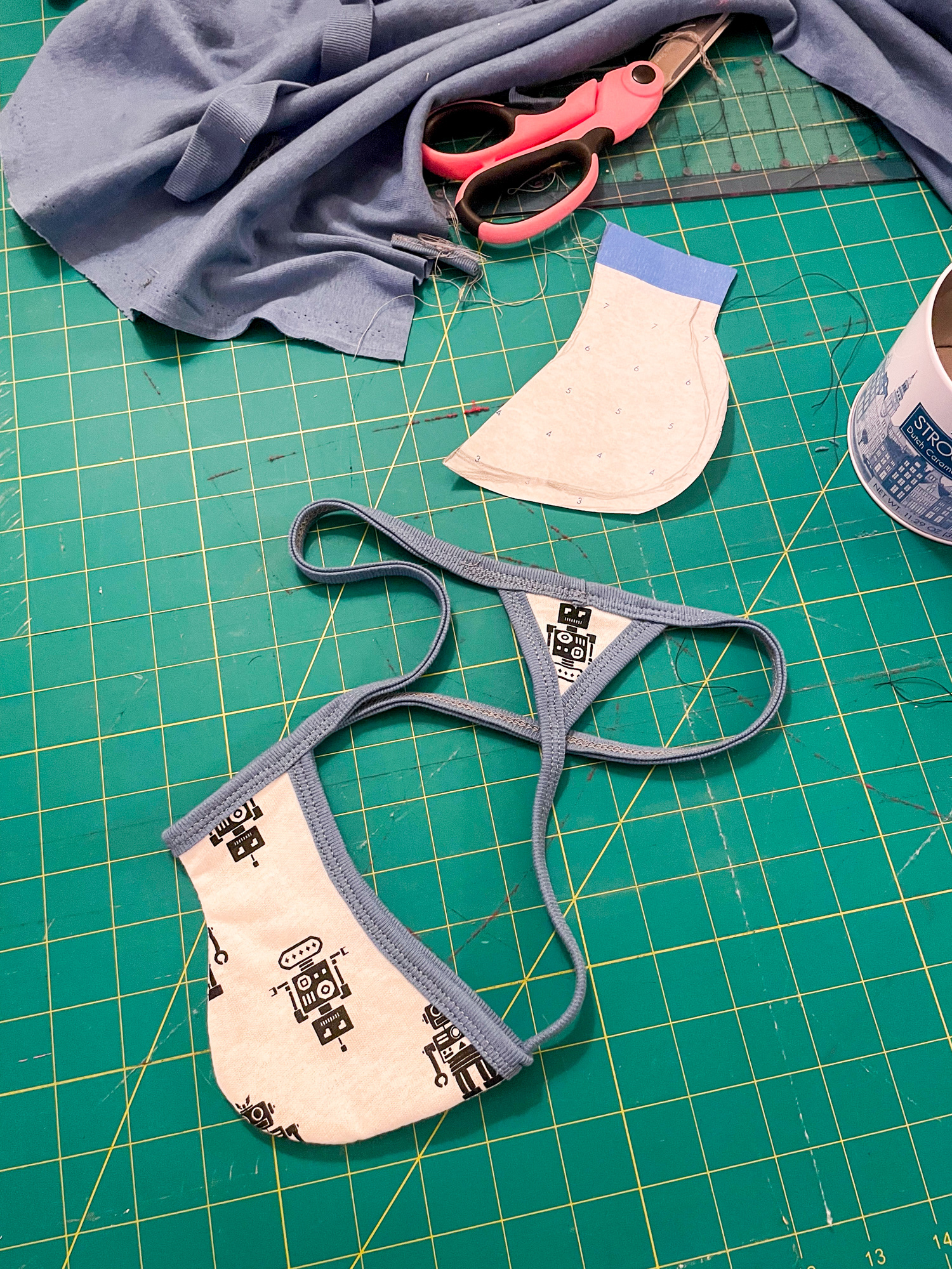 v thong 2023