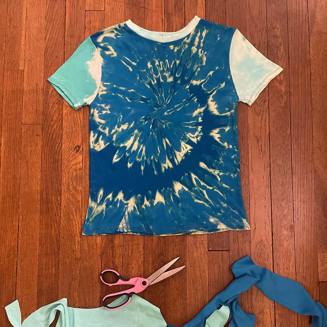 bleach dyed tshirt 2023