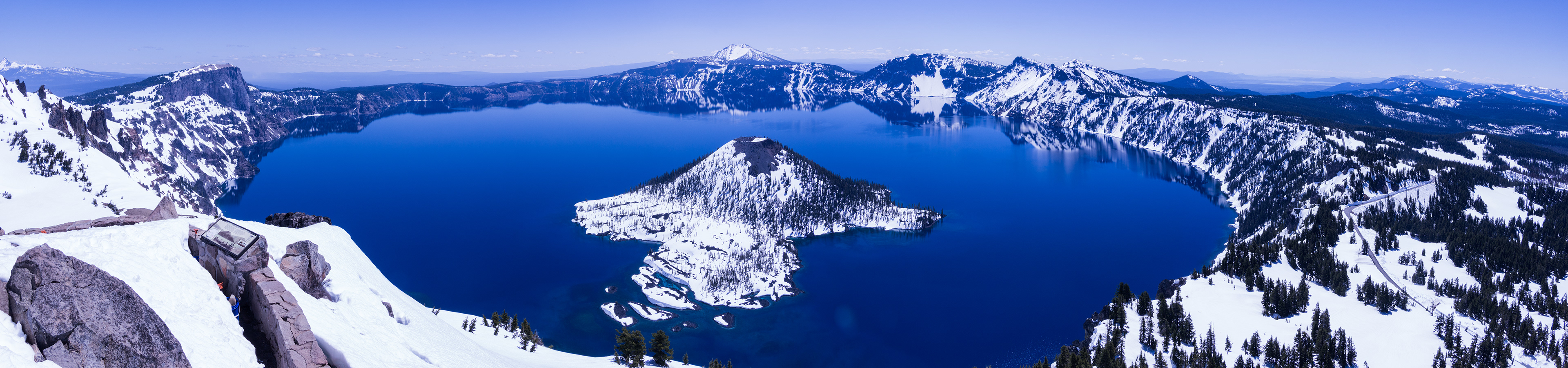 Crater Lake, Oregon, USA