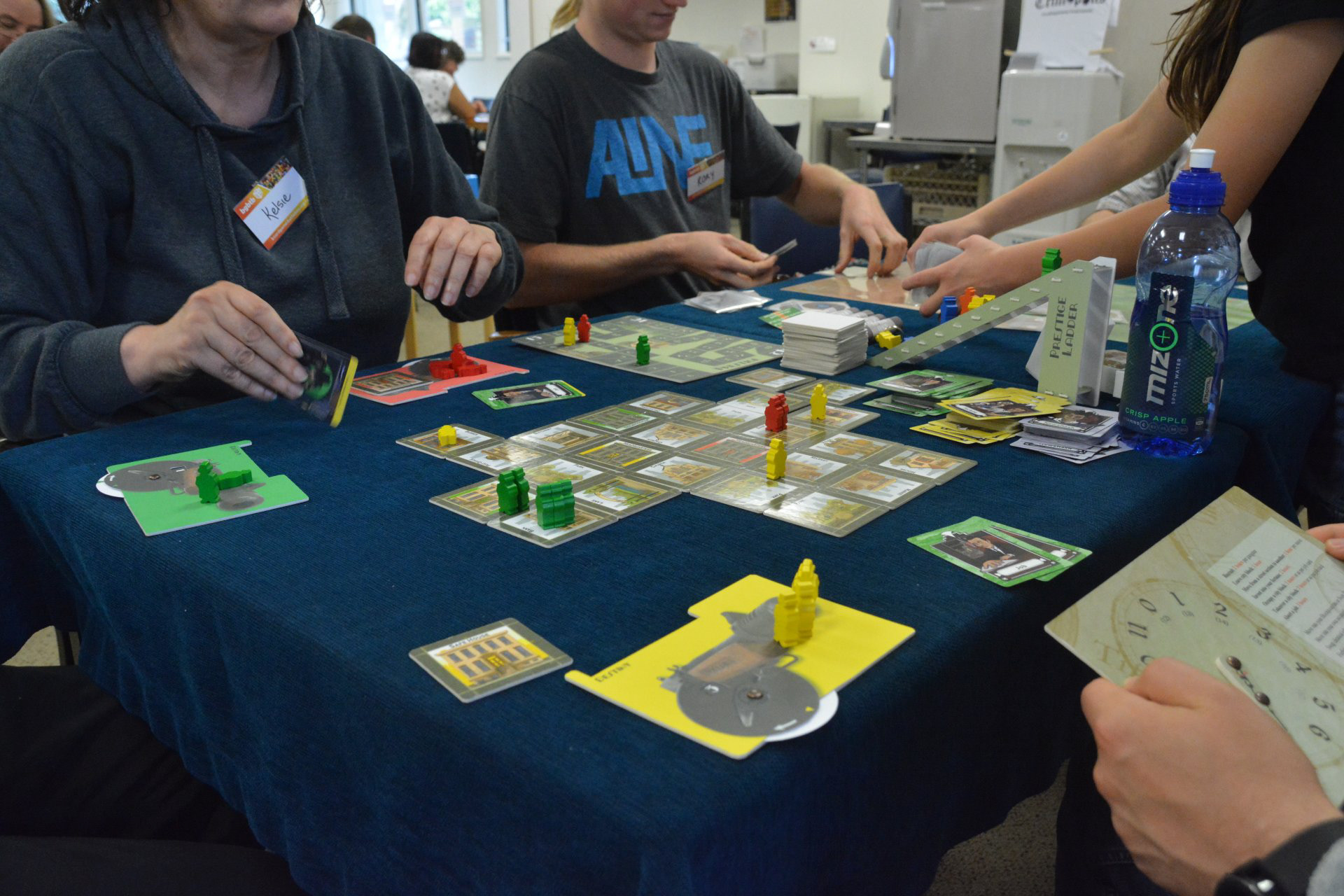 Time keeper (right) is controlling the current player's actions