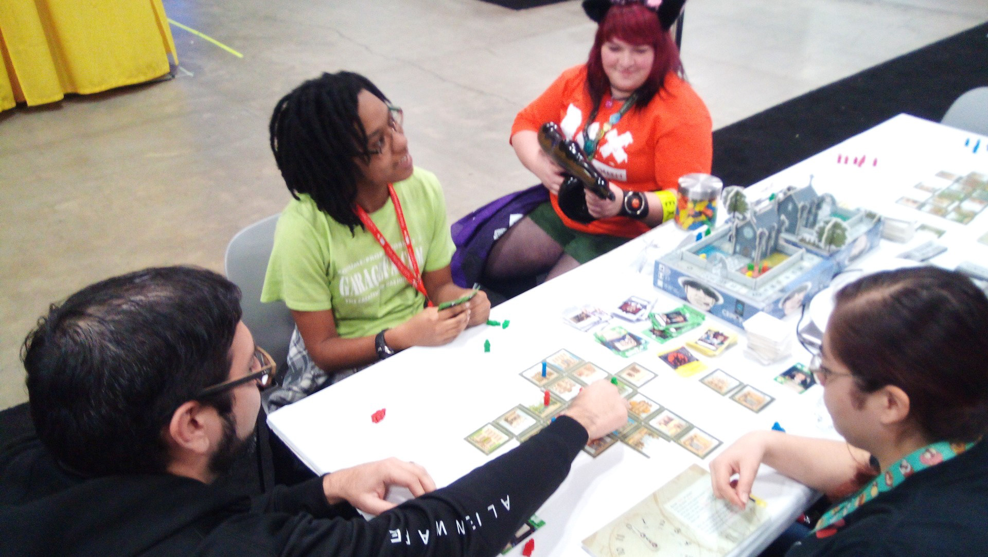 ... however, some visitors could finish their Crimopolis game in a near empty expo hall