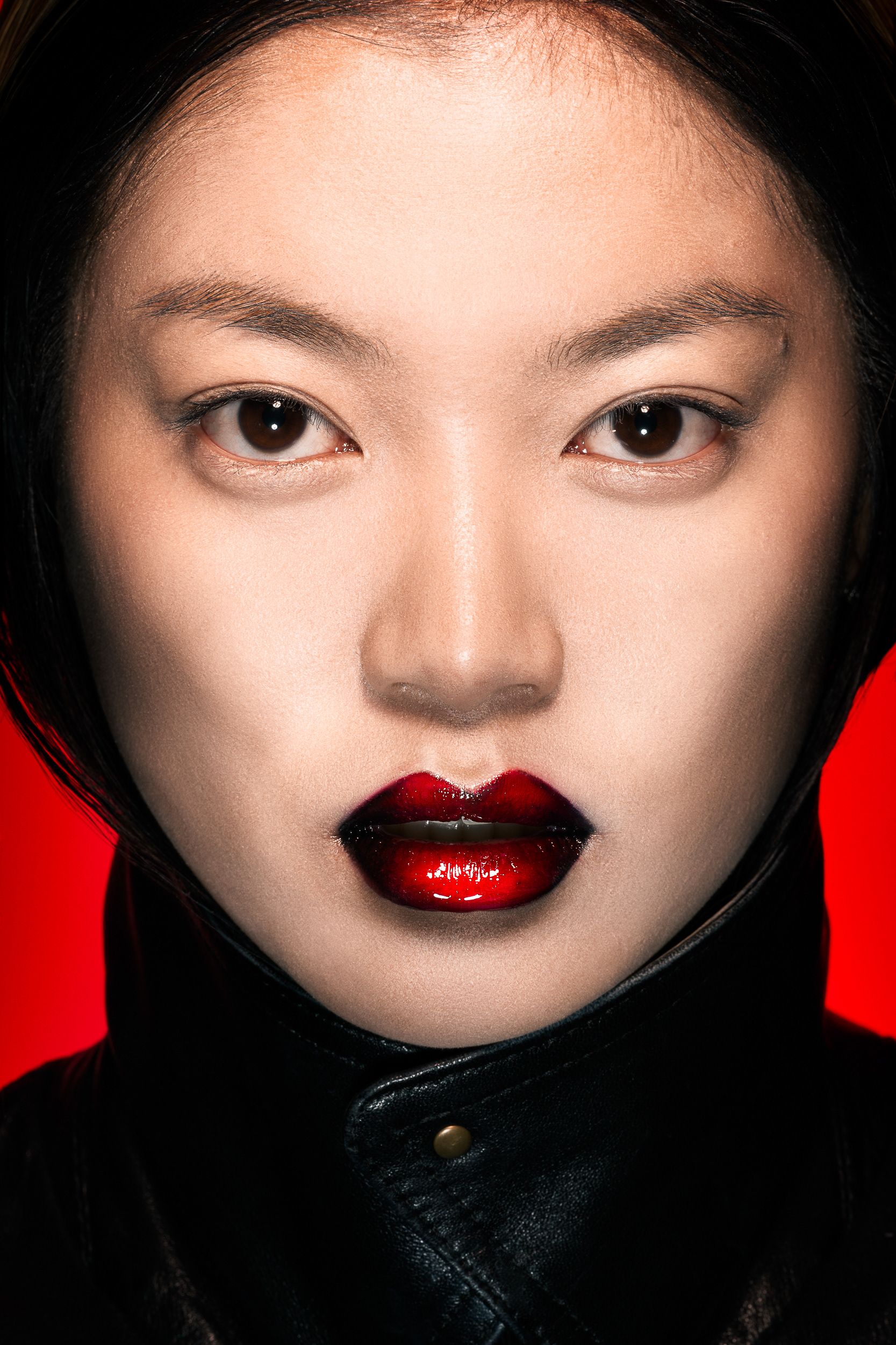 Model: Angela Yichang; MUA: Rocío Jiménez