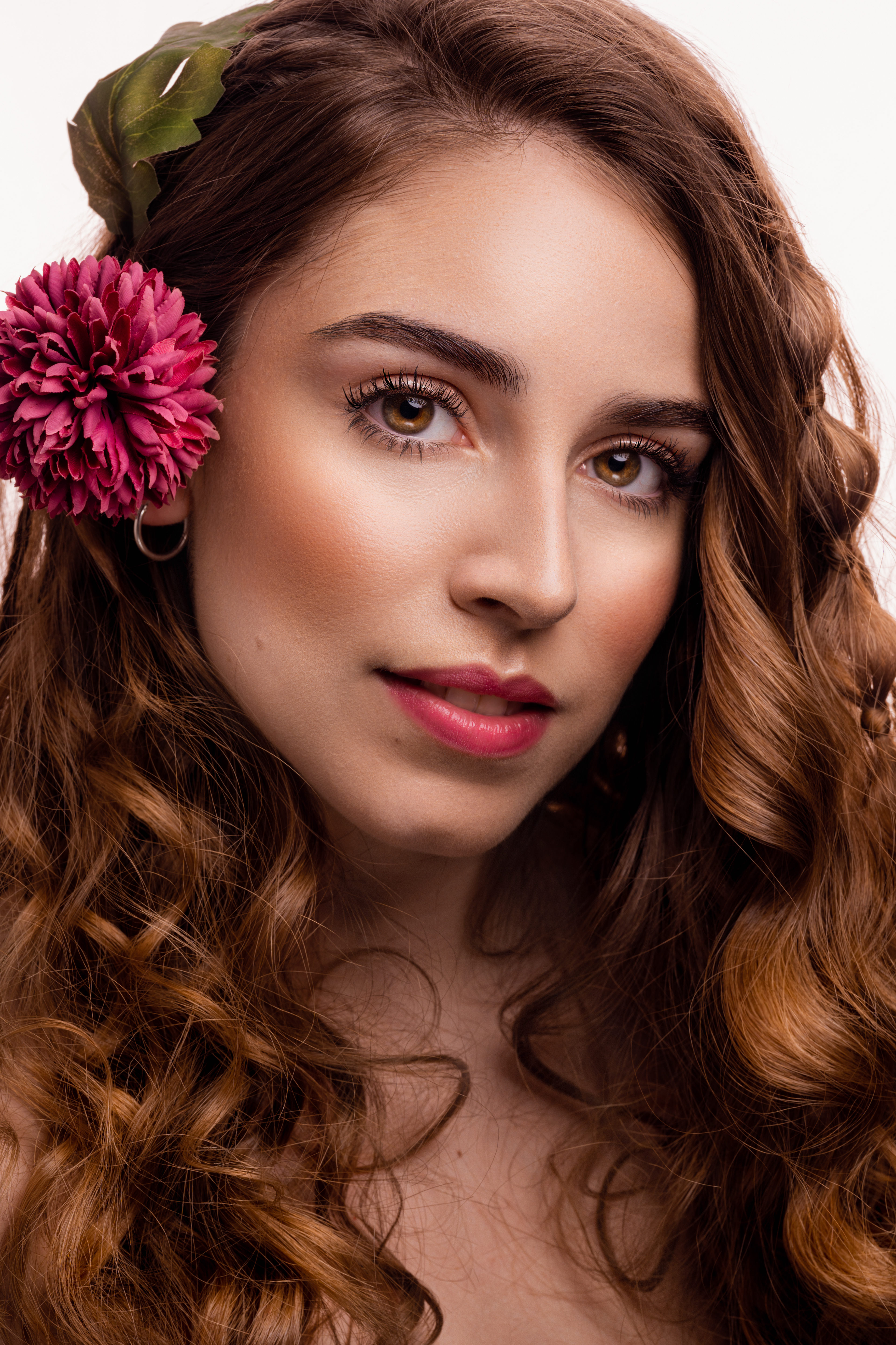 Model: Alba Prieto Romero; Wardrobe: Claudina Mata; Makeup&Hair: Raquel Pérez(instantes Blancos)