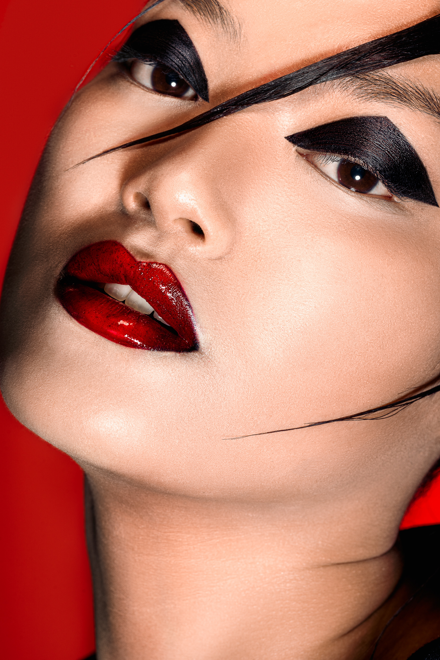 Model: Angela Yichang; MUA: Rocío Jiménez