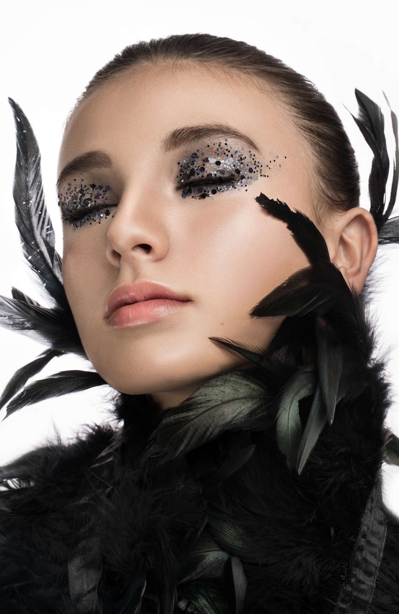 Model: Mar; MUA: ESCUMA Granada: Albert Chaves, Chío Jiménez