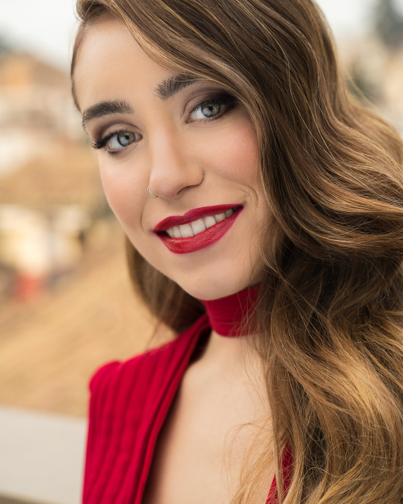Model: Patricia Cobo; MUA&Hair: Chio Jiménez, Albert Chaves; Dress: Almudena Ruiz Carmona; Location: Hotel Puerta de las Granadas; Assistant: Producciones Carbonero