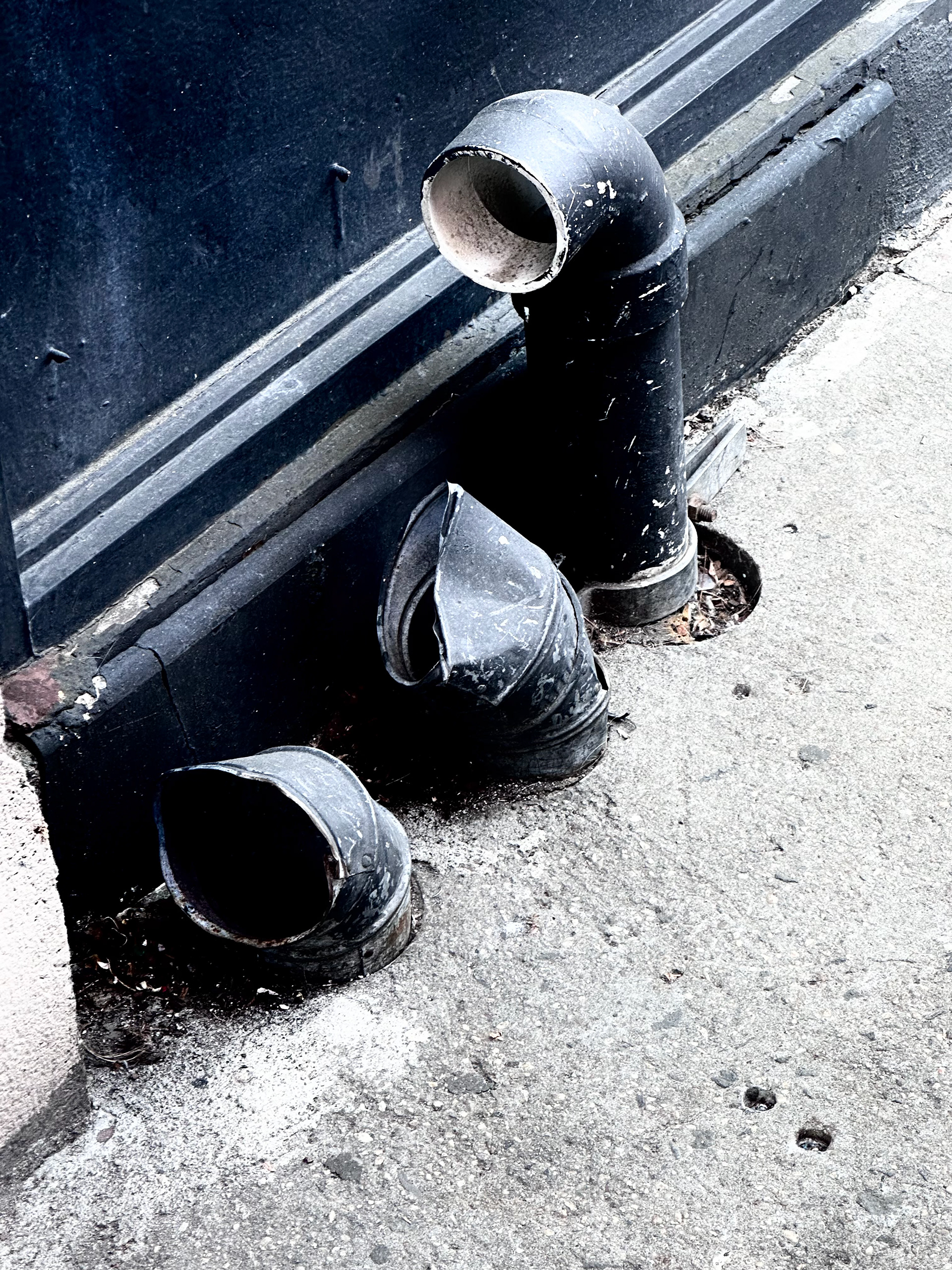 Speaking pipes