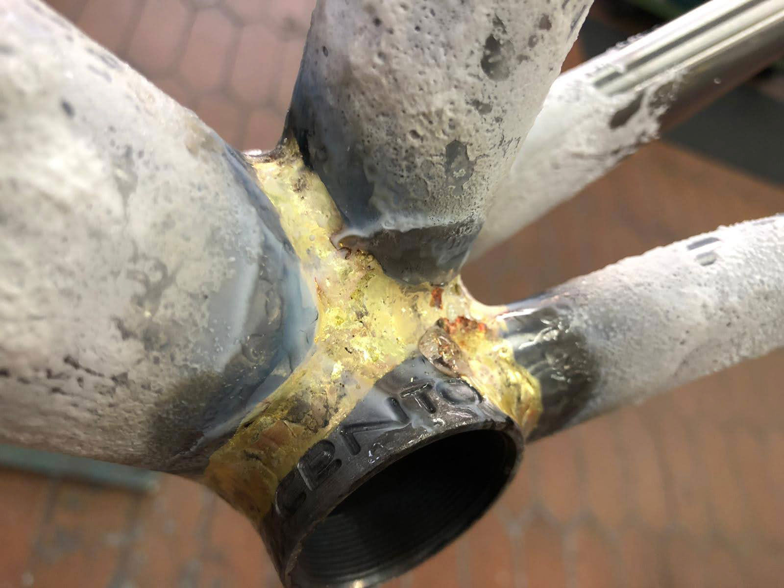bottom bracket shell