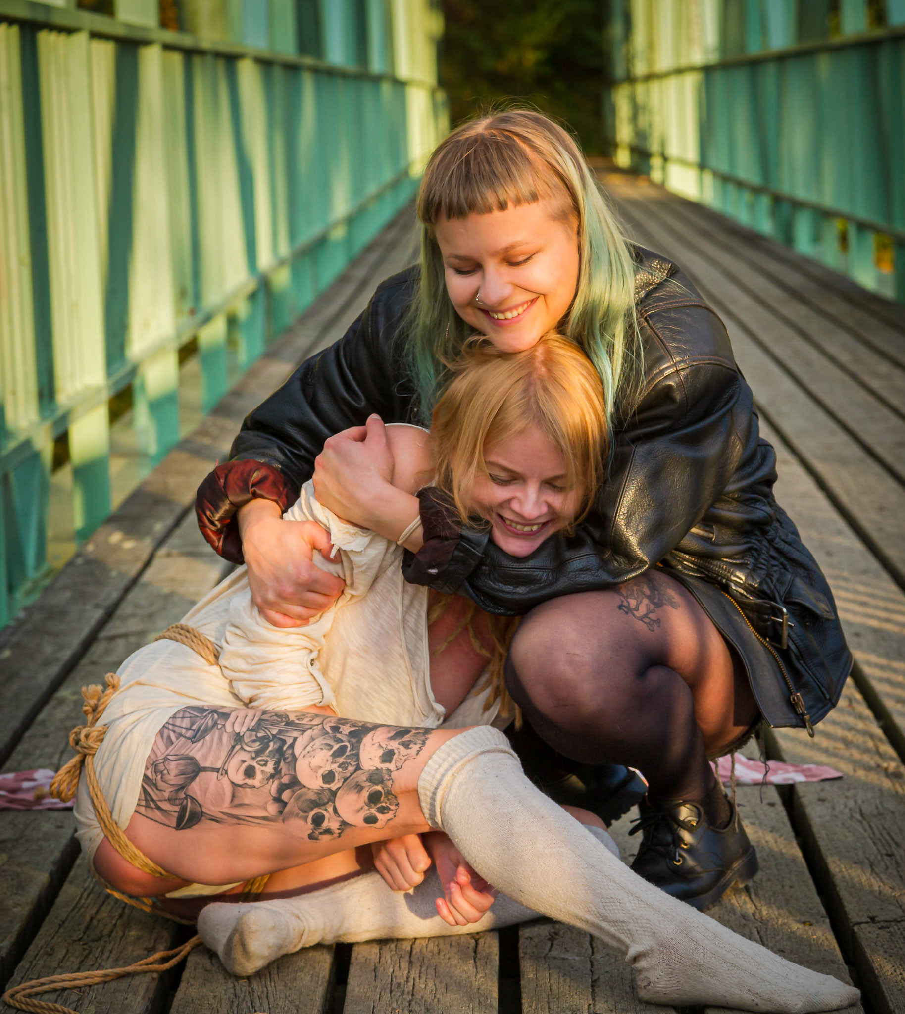 @kuje.ropes in @Elie_Shibari's ropes on a bridge to nowhere, September 30, 2020. #7