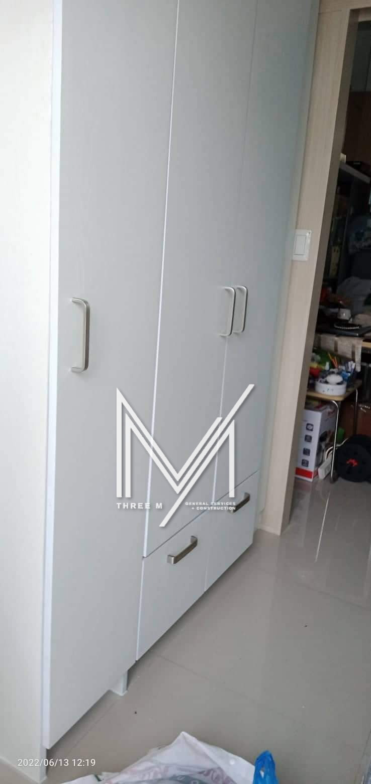 Wardrobe Cabinet