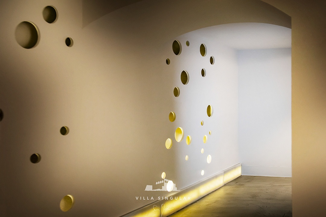 soportes físicos para comunicar atmósfera e iluminación en villa singular
