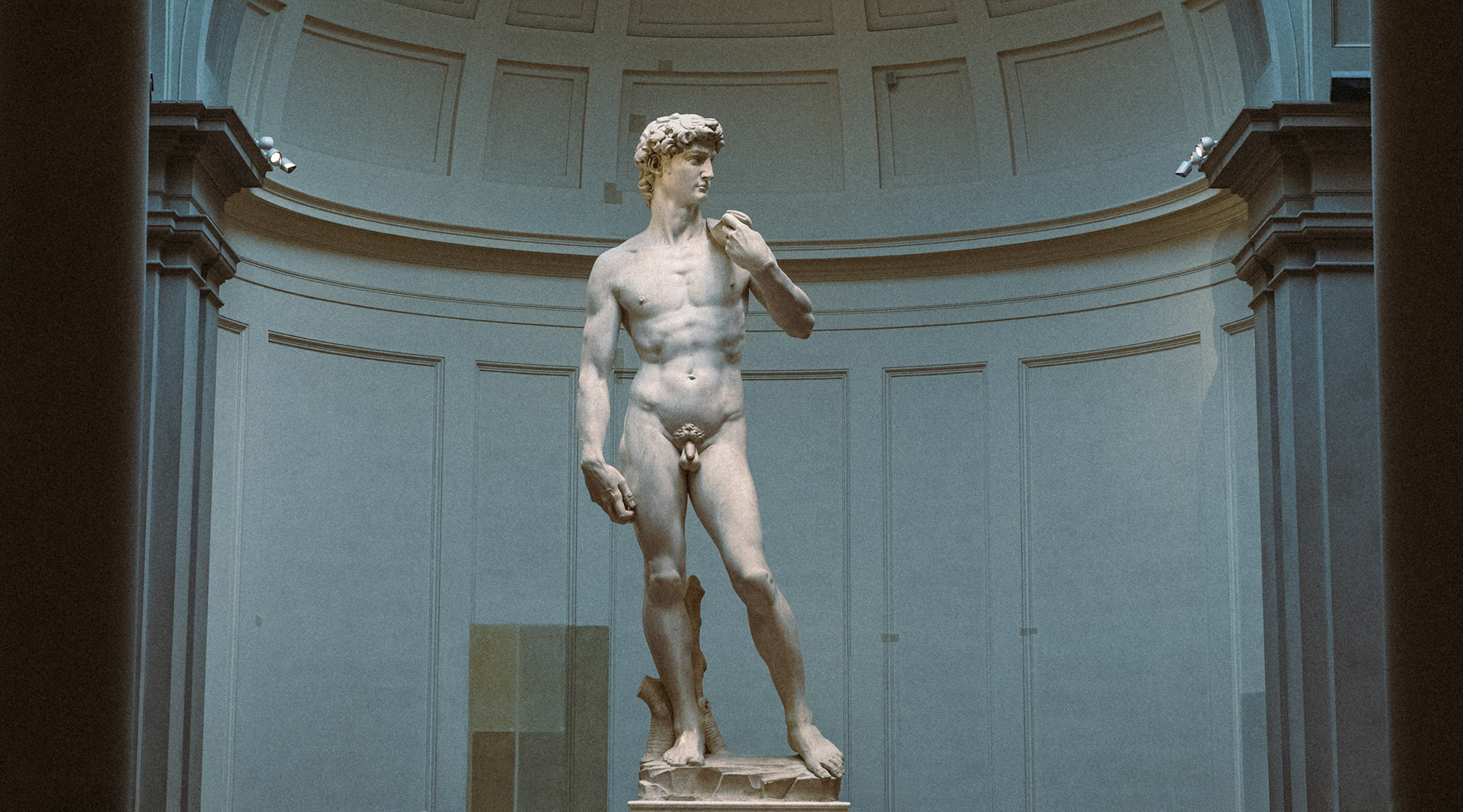 MICHELANGELO'S DAVID - ACCADEMIA GALLERY FLORENCE, ITALY. (2026)
