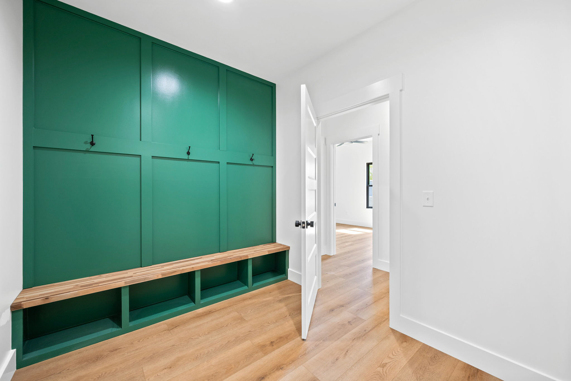 Mudroom/Laundry Room 