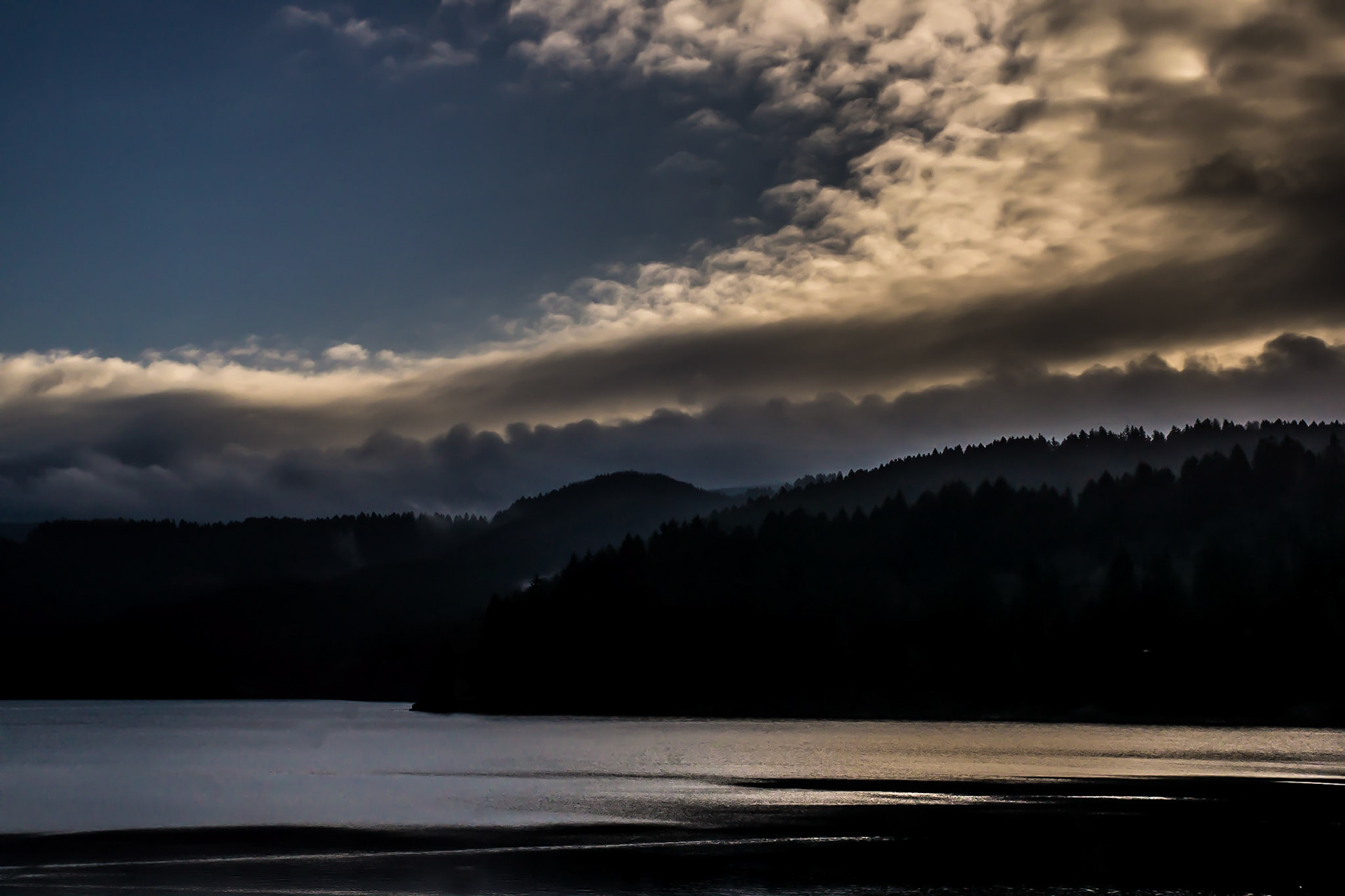 Sösetalsperre im Morgenlicht