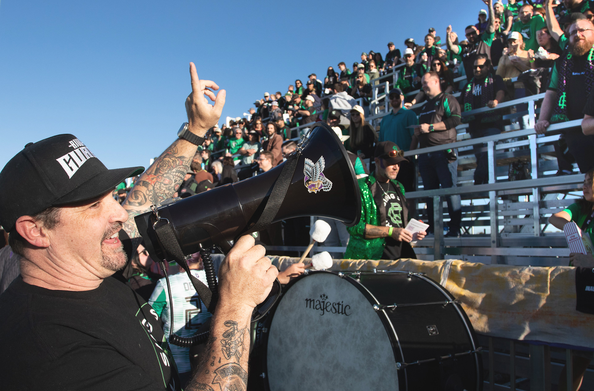 Leader of the River Guard giving some directions