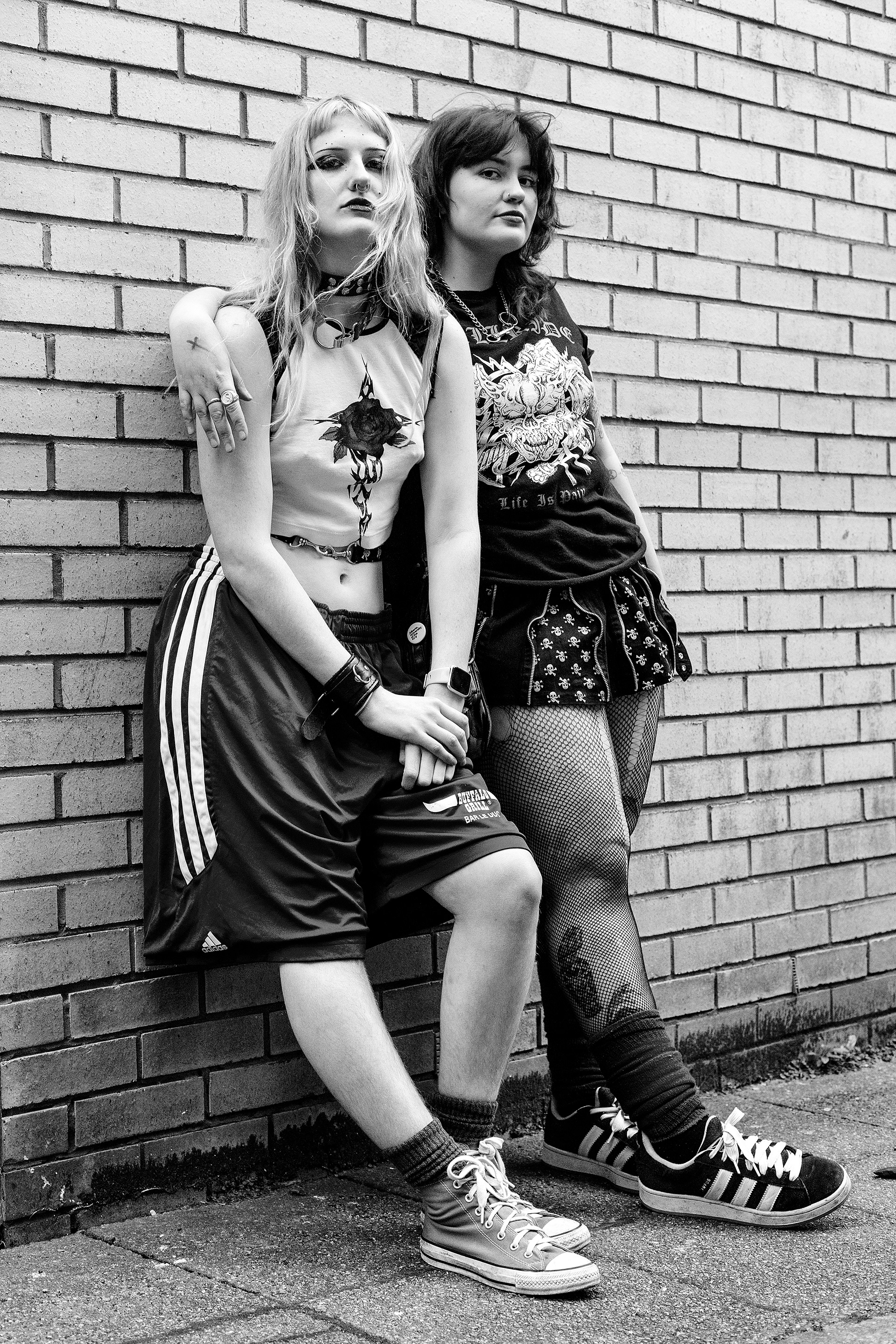 Nell & Izzy, they/he/she, she/they