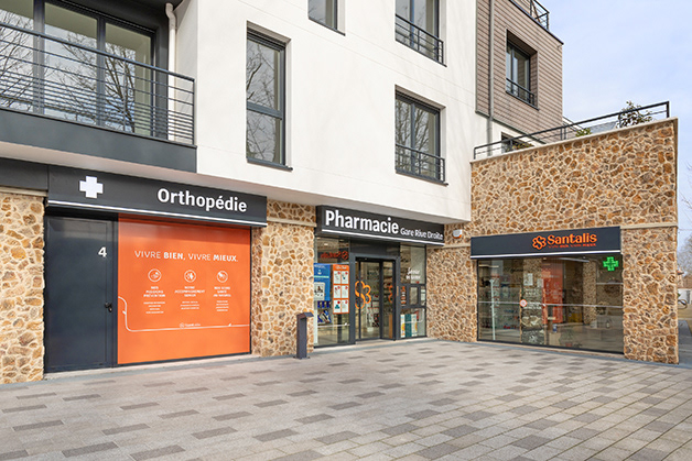 Pharmacie Gare Rive Droite x ESM